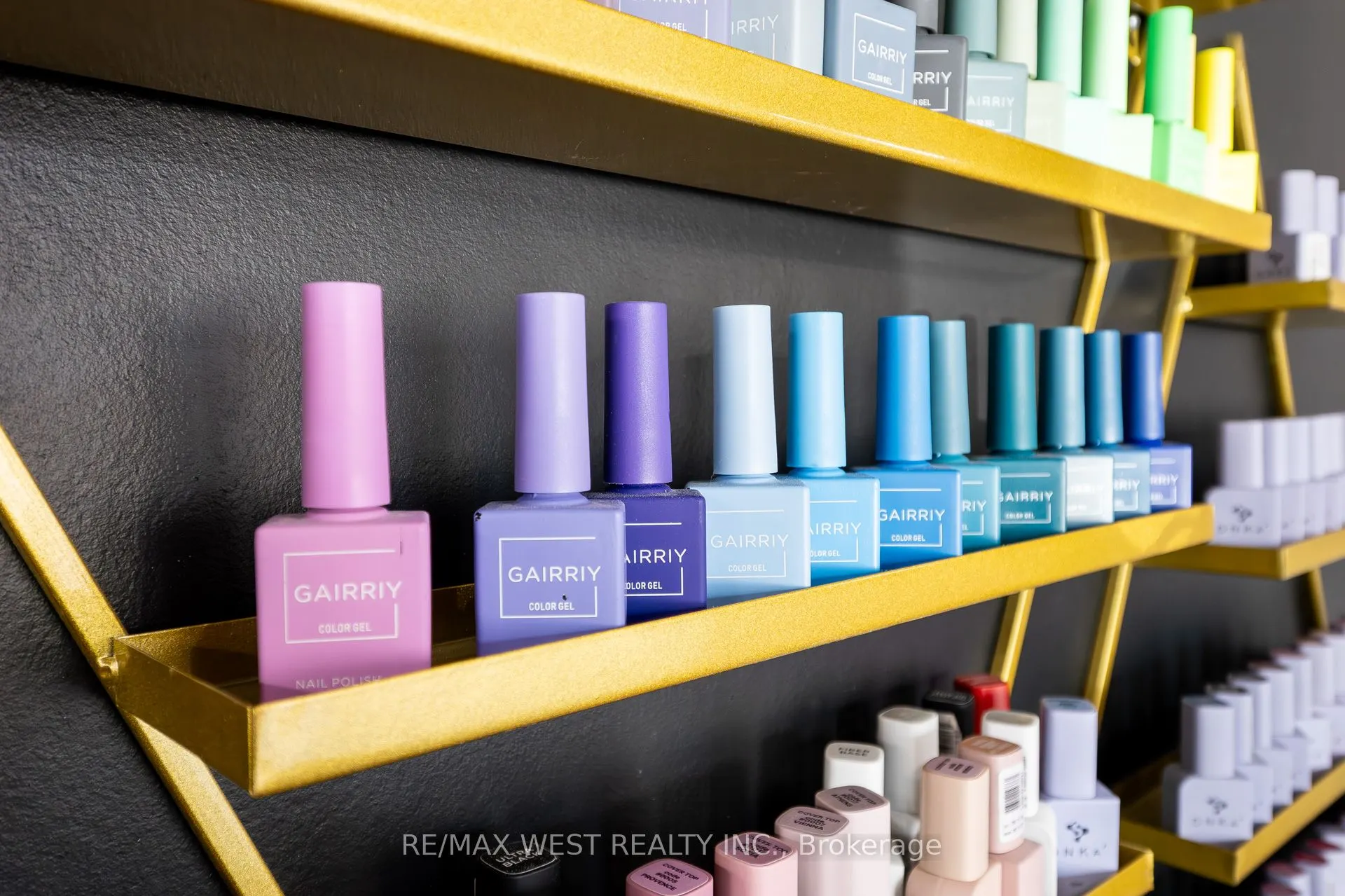 2396 Major Mackenzie Drive W, #7