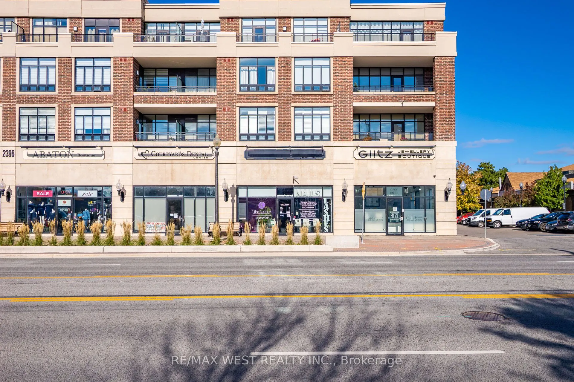 2396 Major Mackenzie Drive W, #7