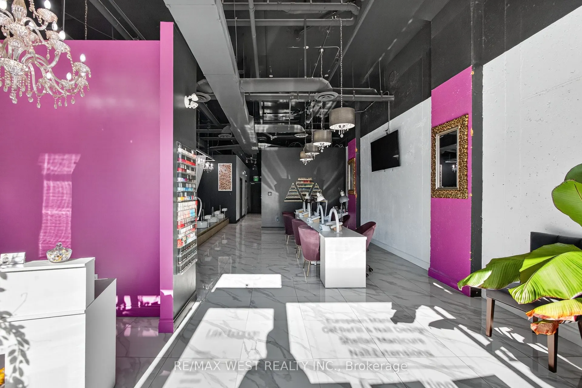 2396 Major Mackenzie Drive W, #7