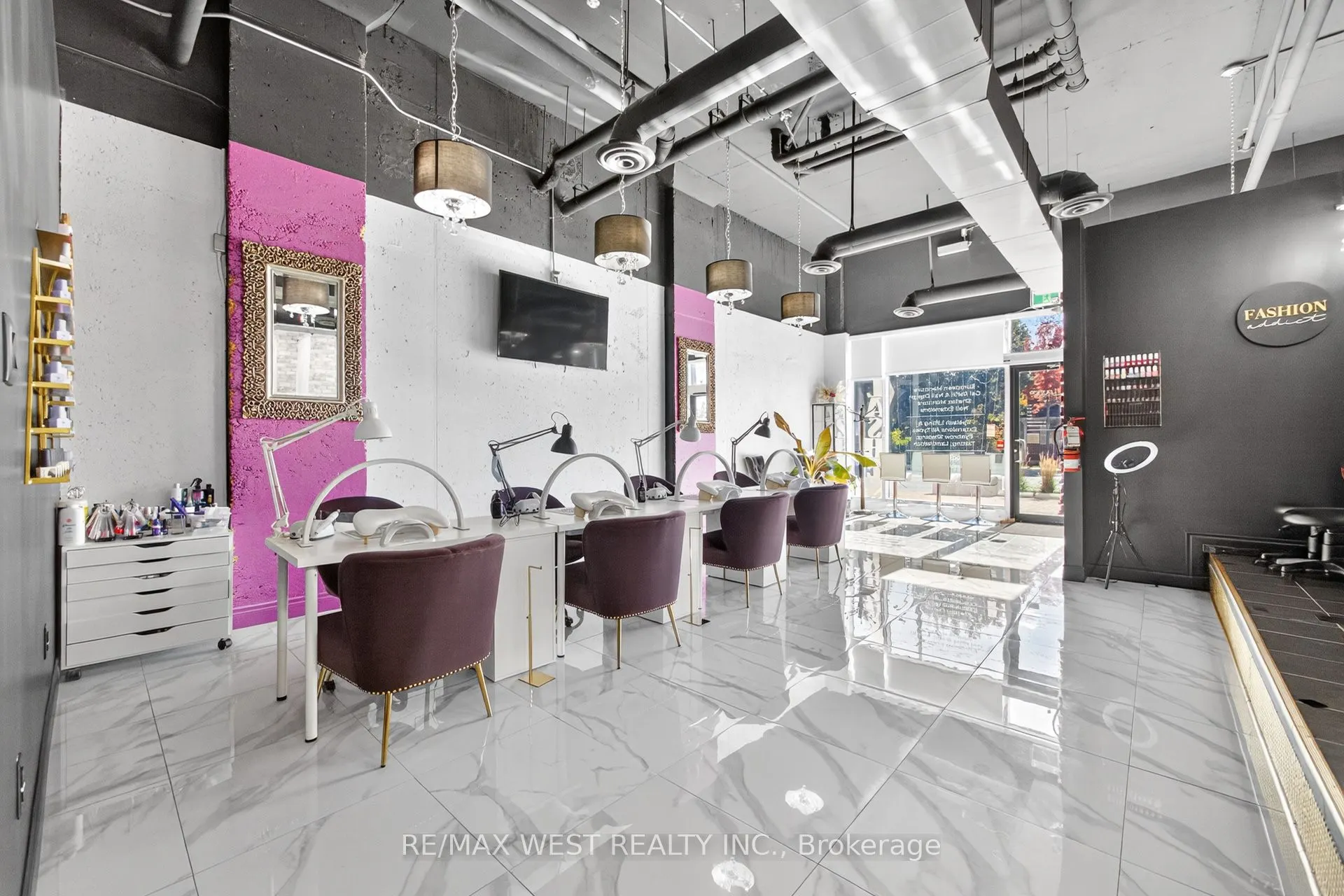 2396 Major Mackenzie Drive W, #7