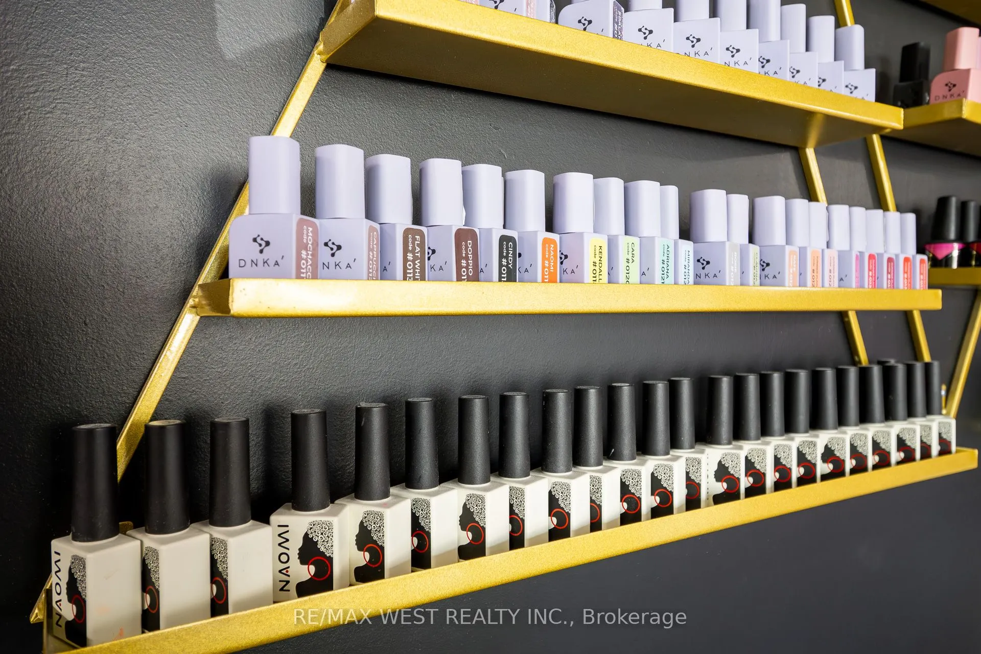 2396 Major Mackenzie Drive W, #7