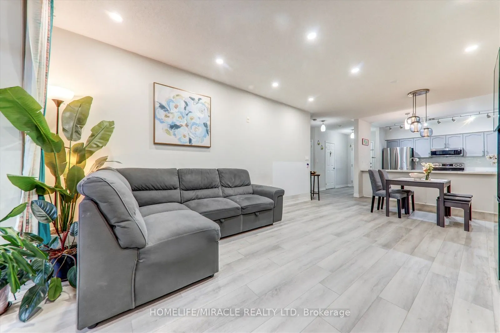 7340 Markham Road, #106