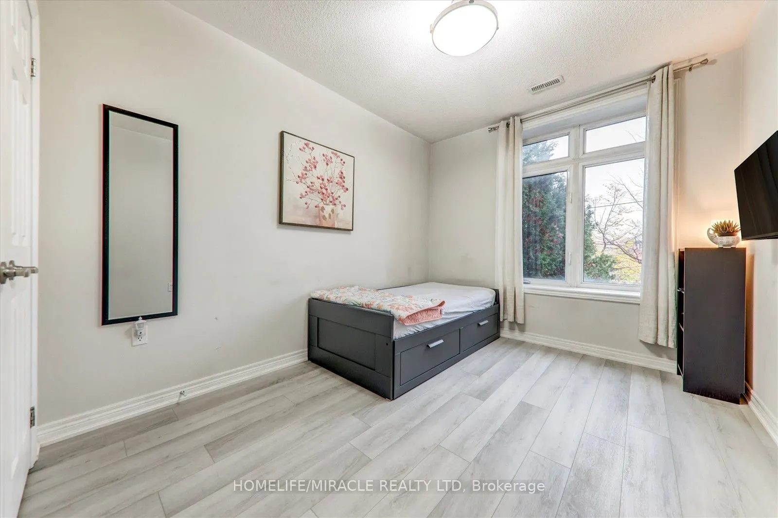 7340 Markham Road, #106