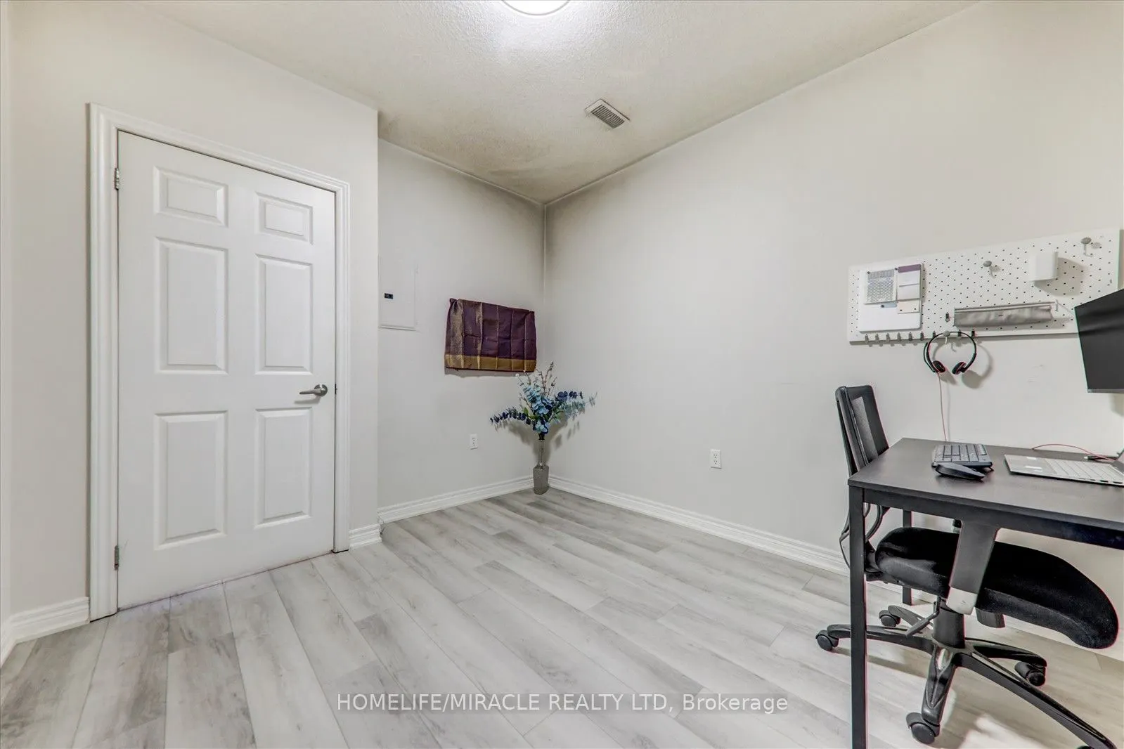 7340 Markham Road, #106