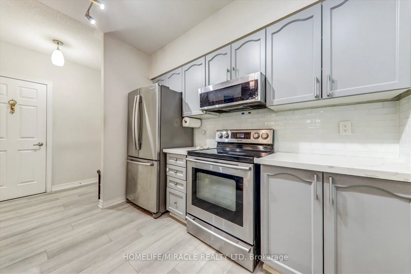 7340 Markham Road, #106