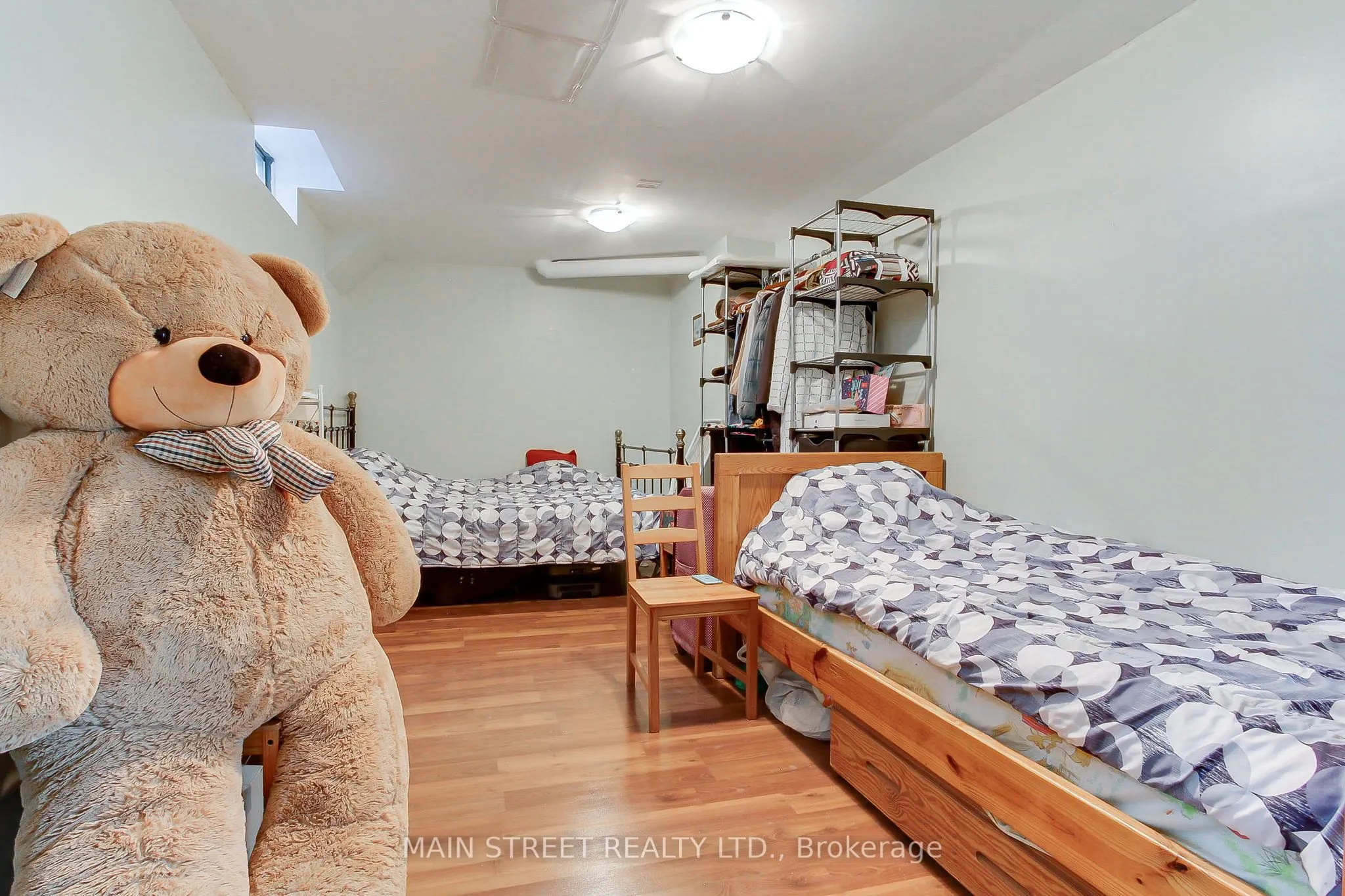 19 Natanya Boulevard