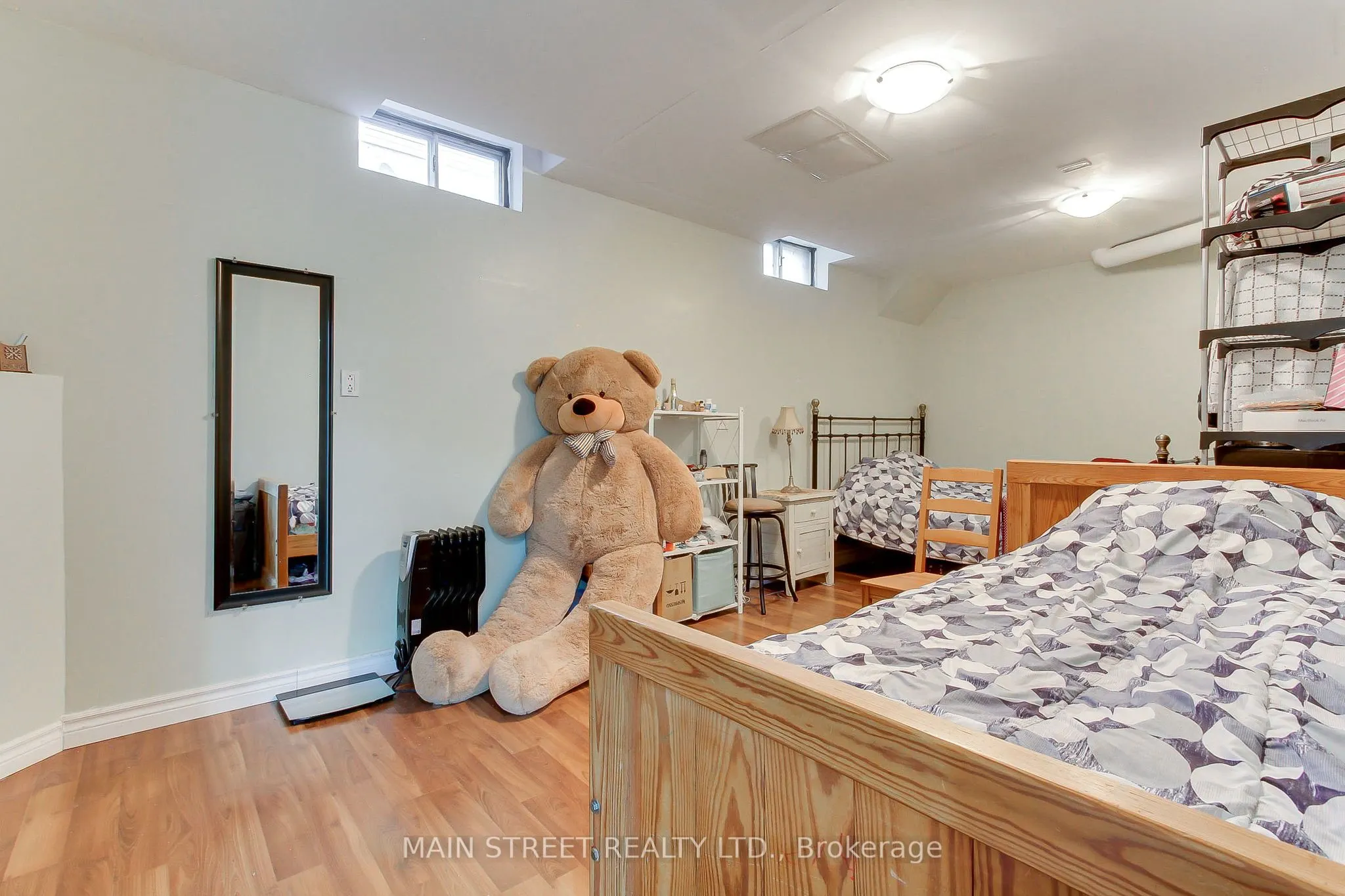 19 Natanya Boulevard