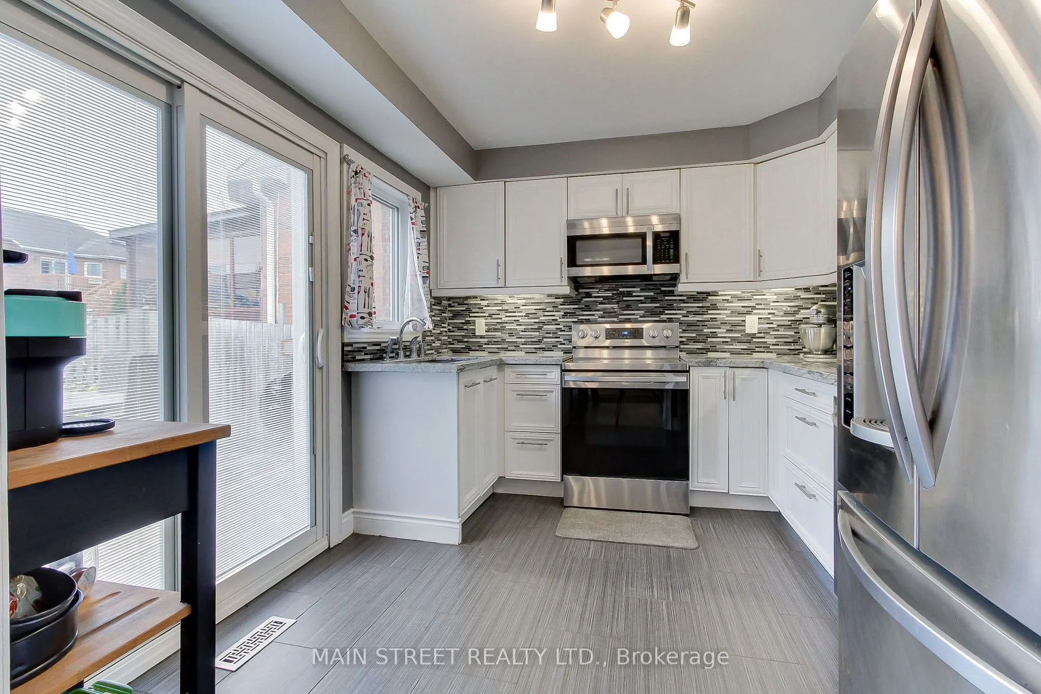 19 Natanya Boulevard