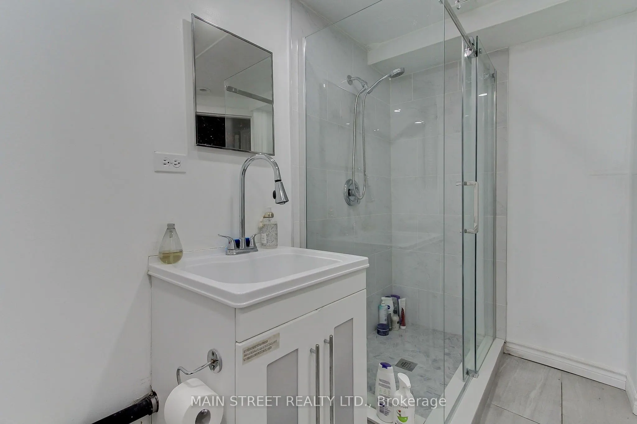 19 Natanya Boulevard