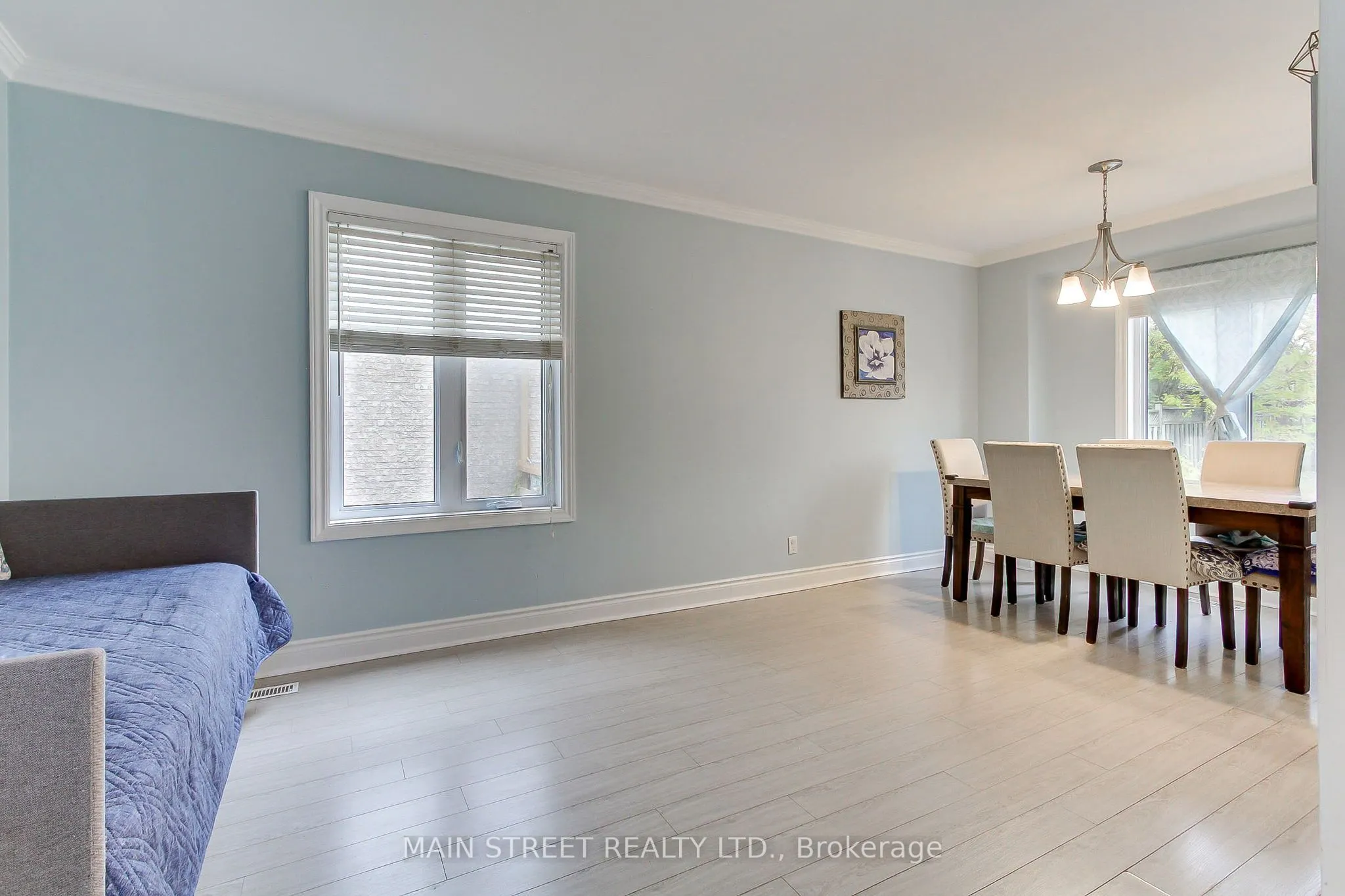 19 Natanya Boulevard