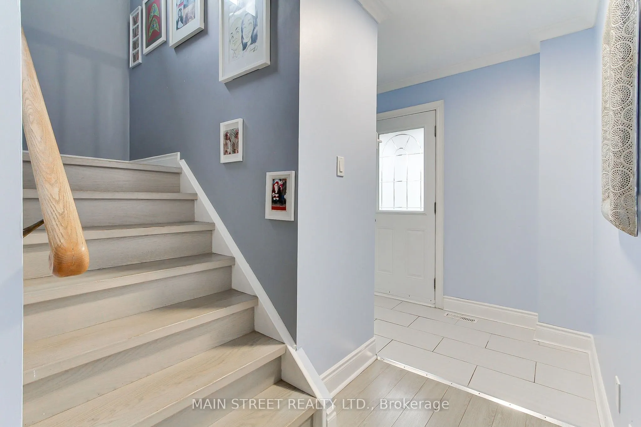 19 Natanya Boulevard