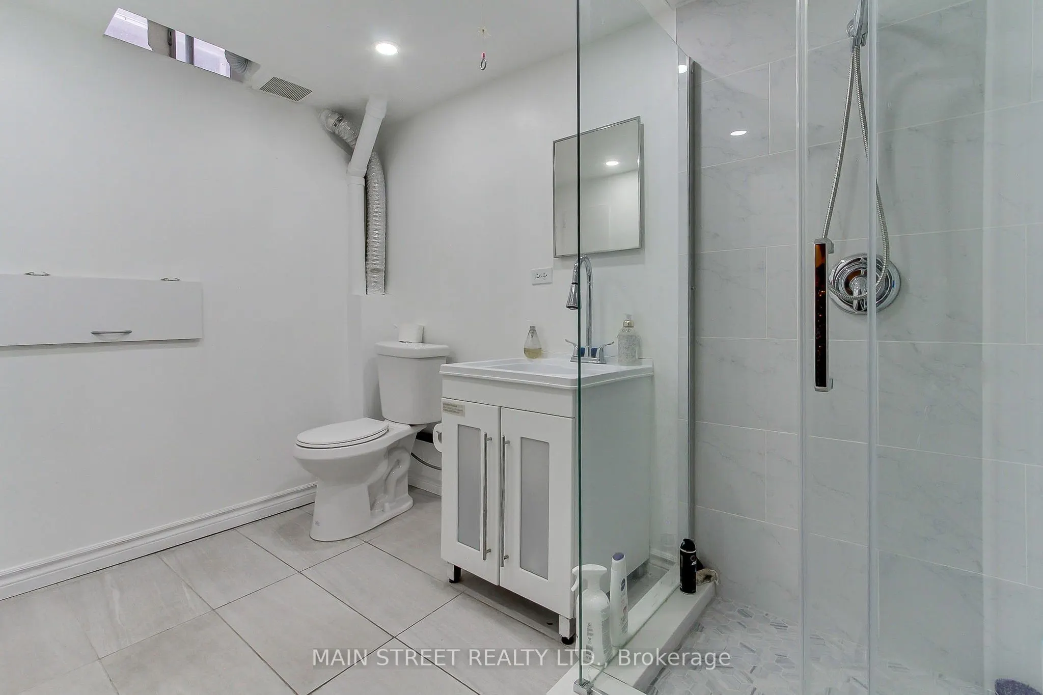 19 Natanya Boulevard