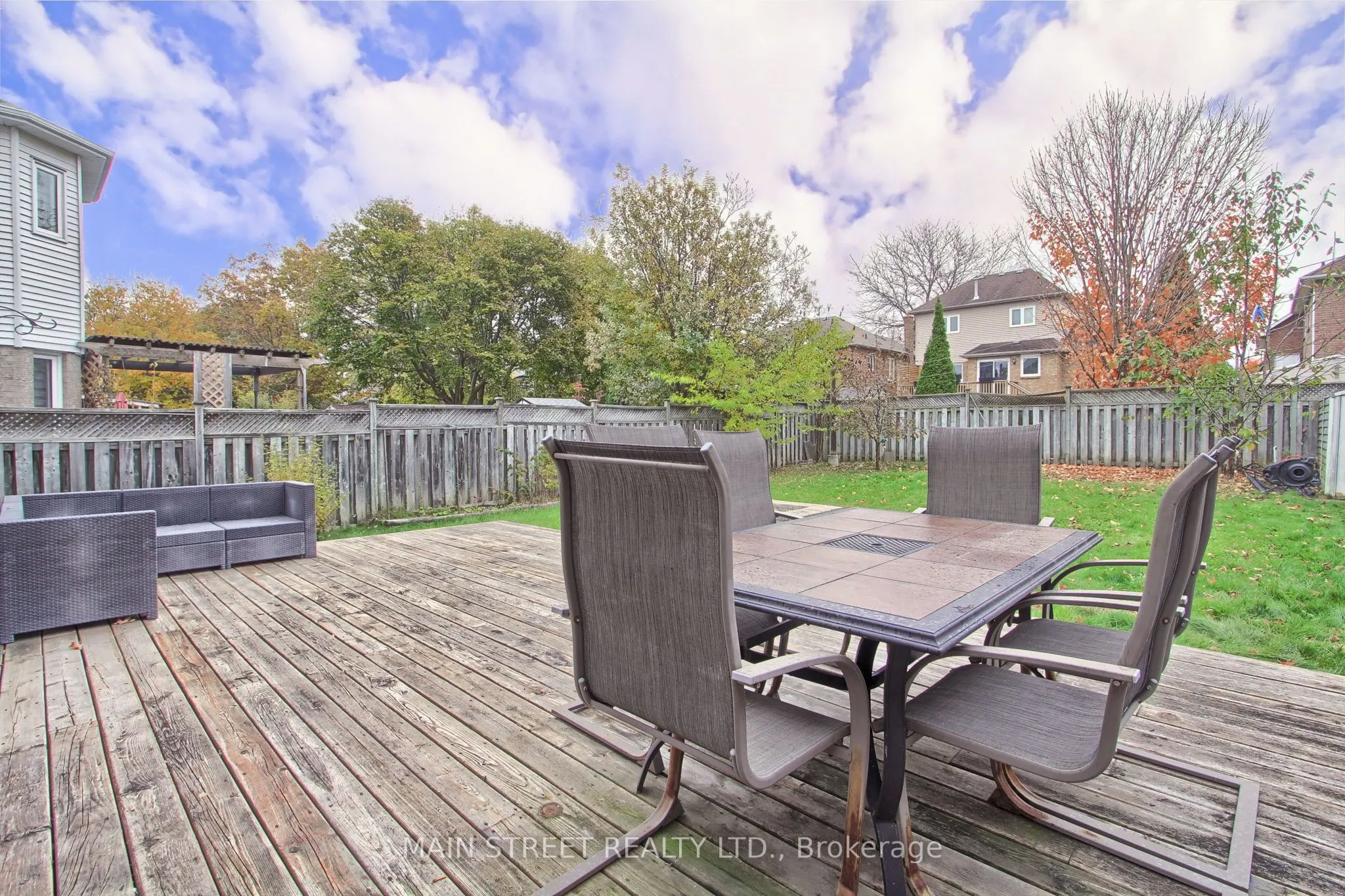 19 Natanya Boulevard