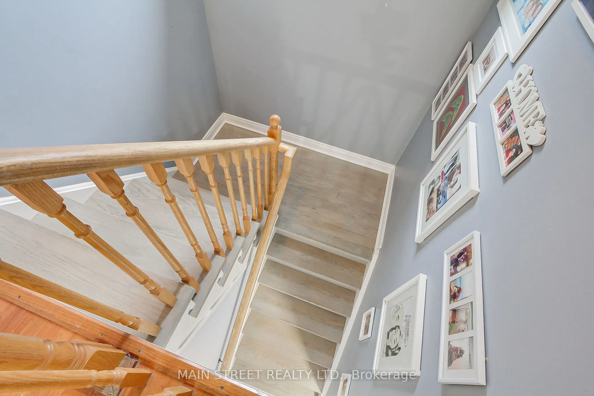 19 Natanya Boulevard