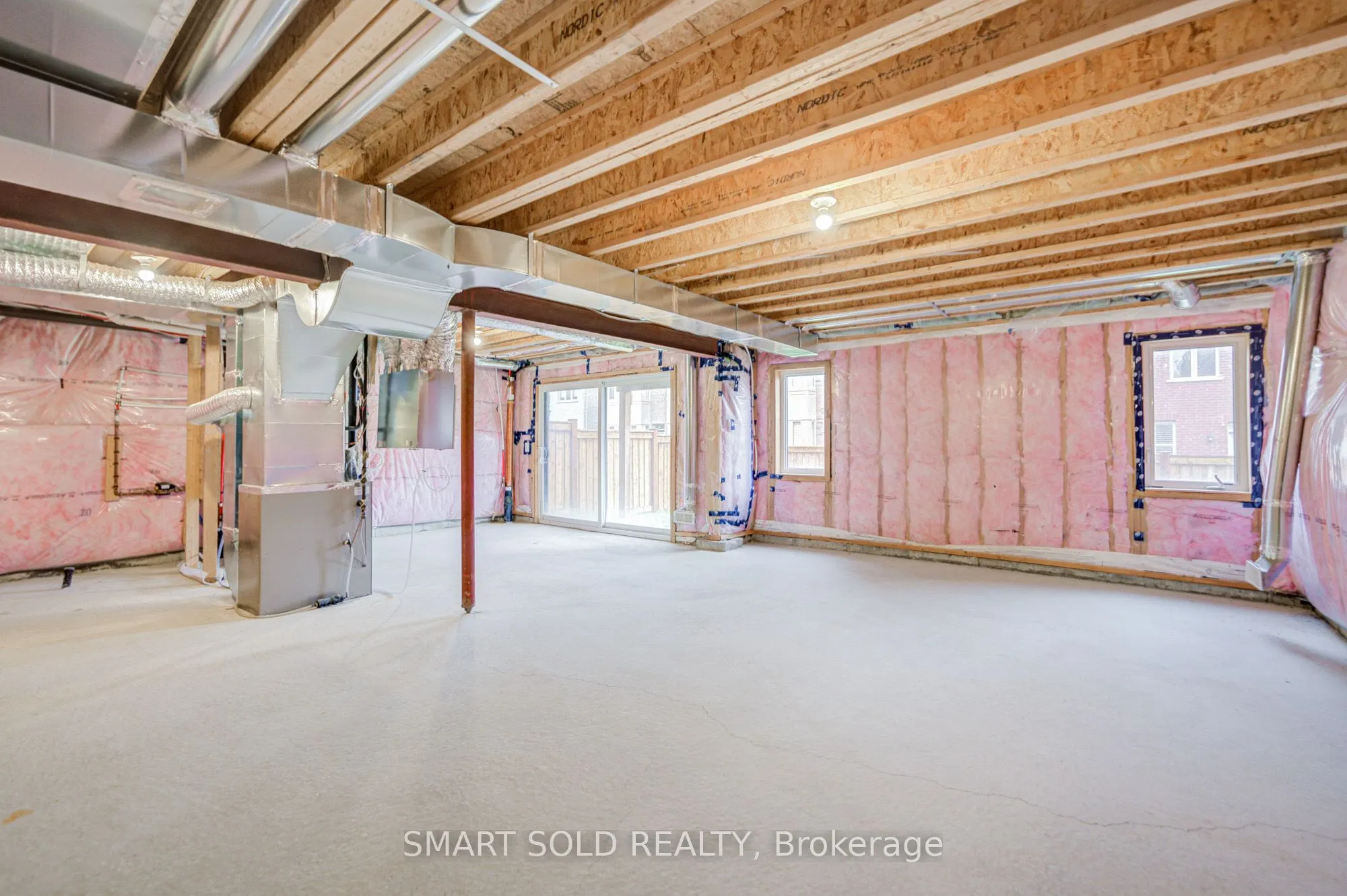 112 Carriage Shop Bend