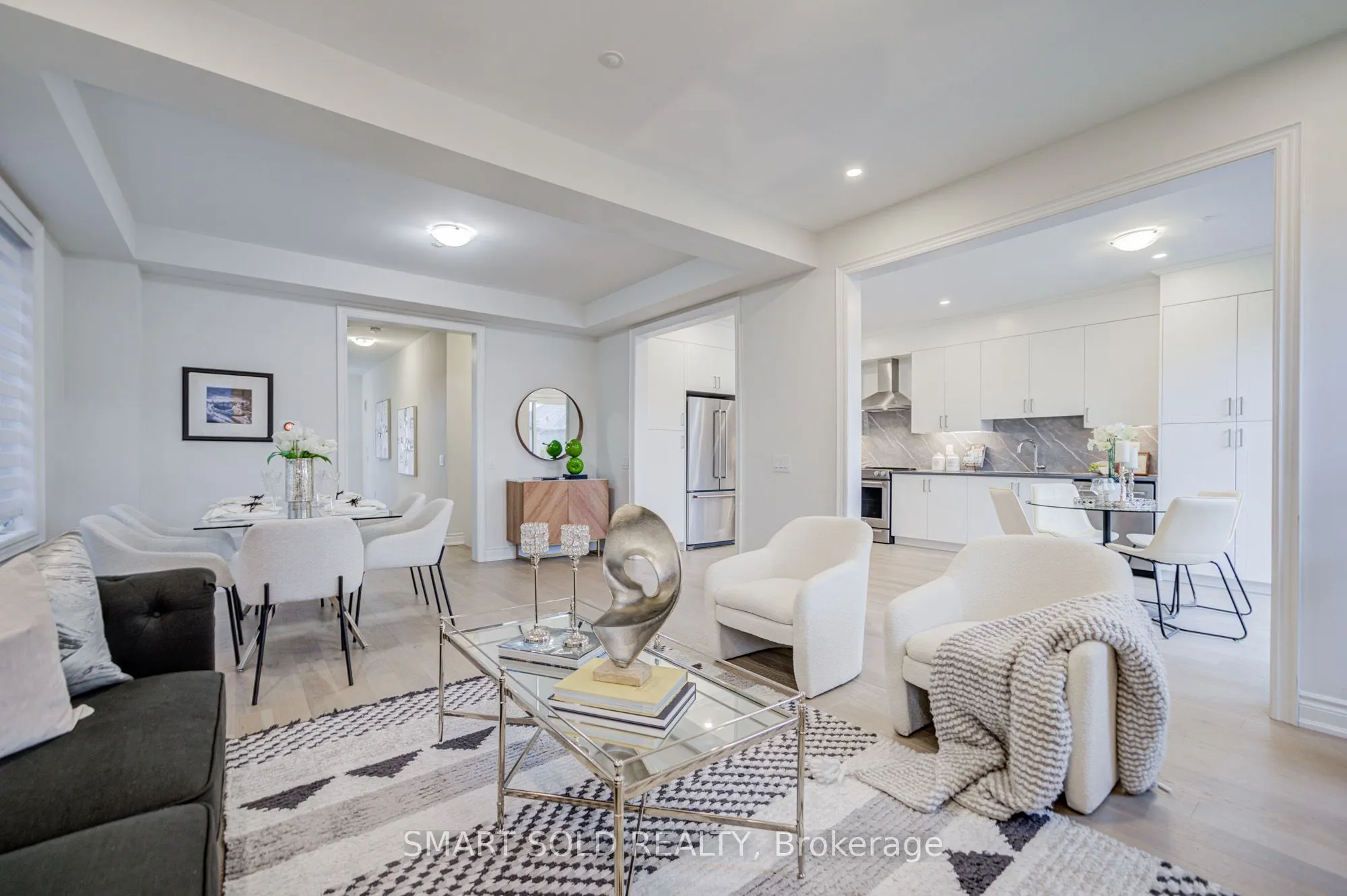 112 Carriage Shop Bend