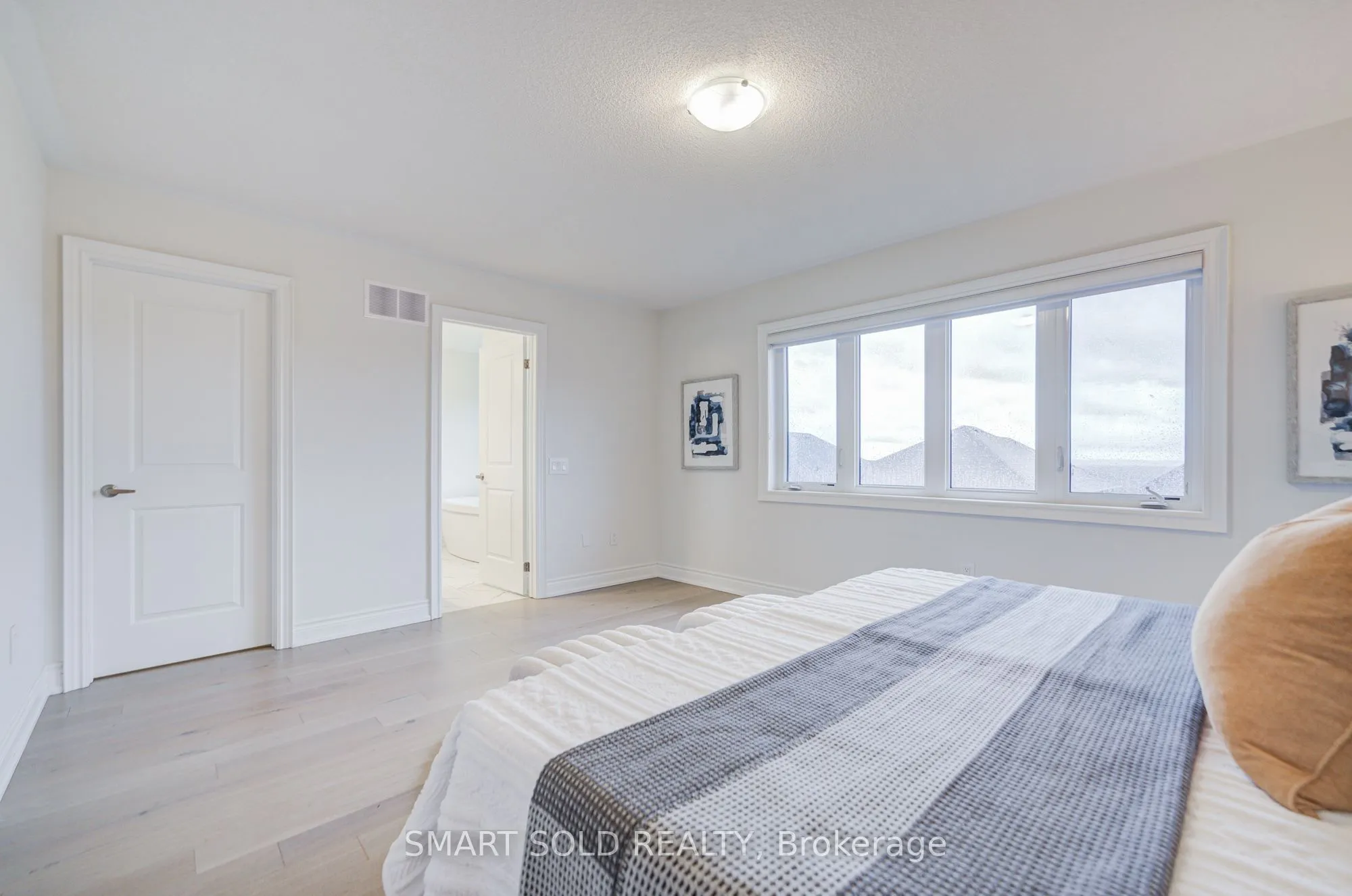 112 Carriage Shop Bend