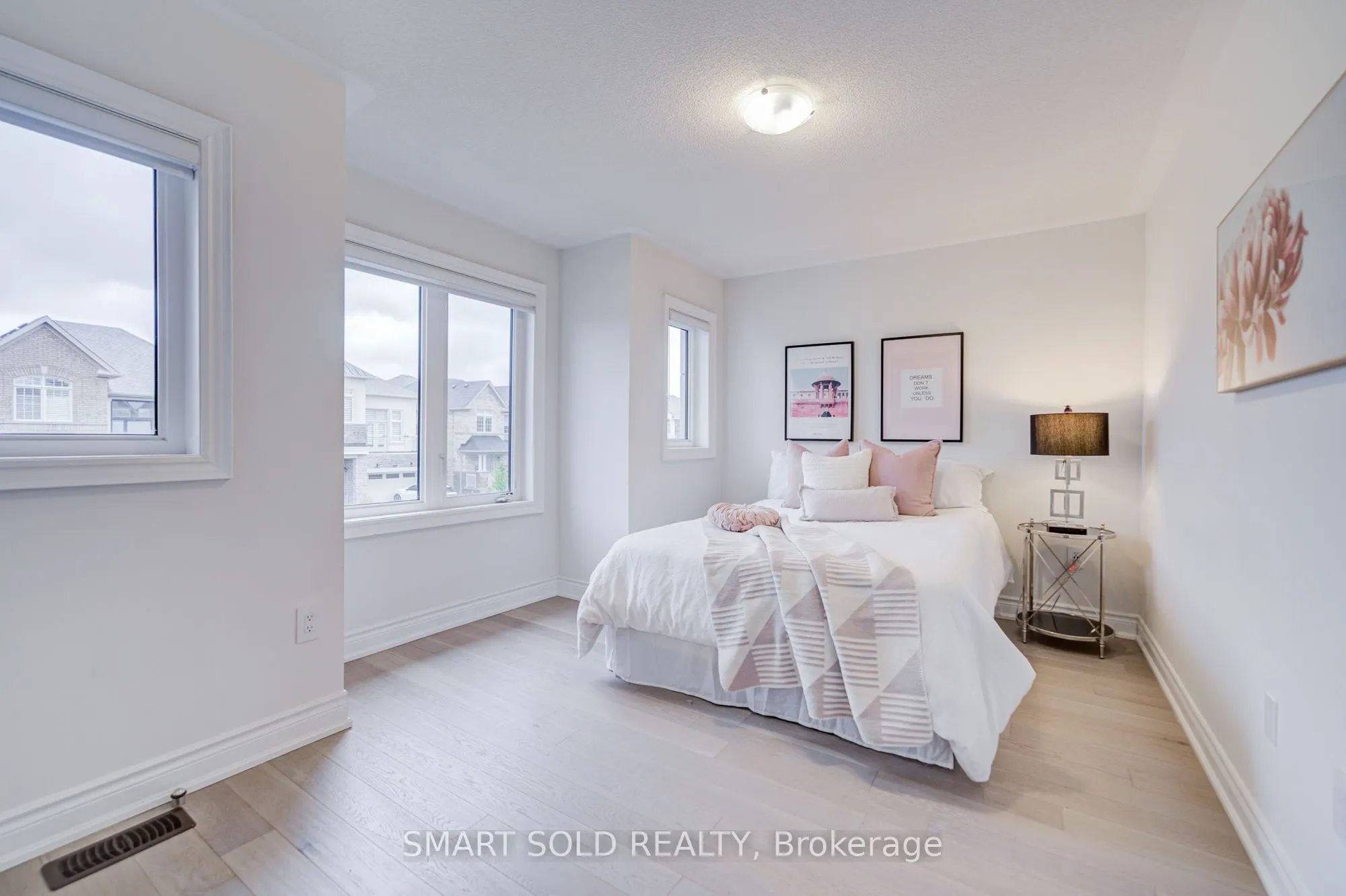 112 Carriage Shop Bend