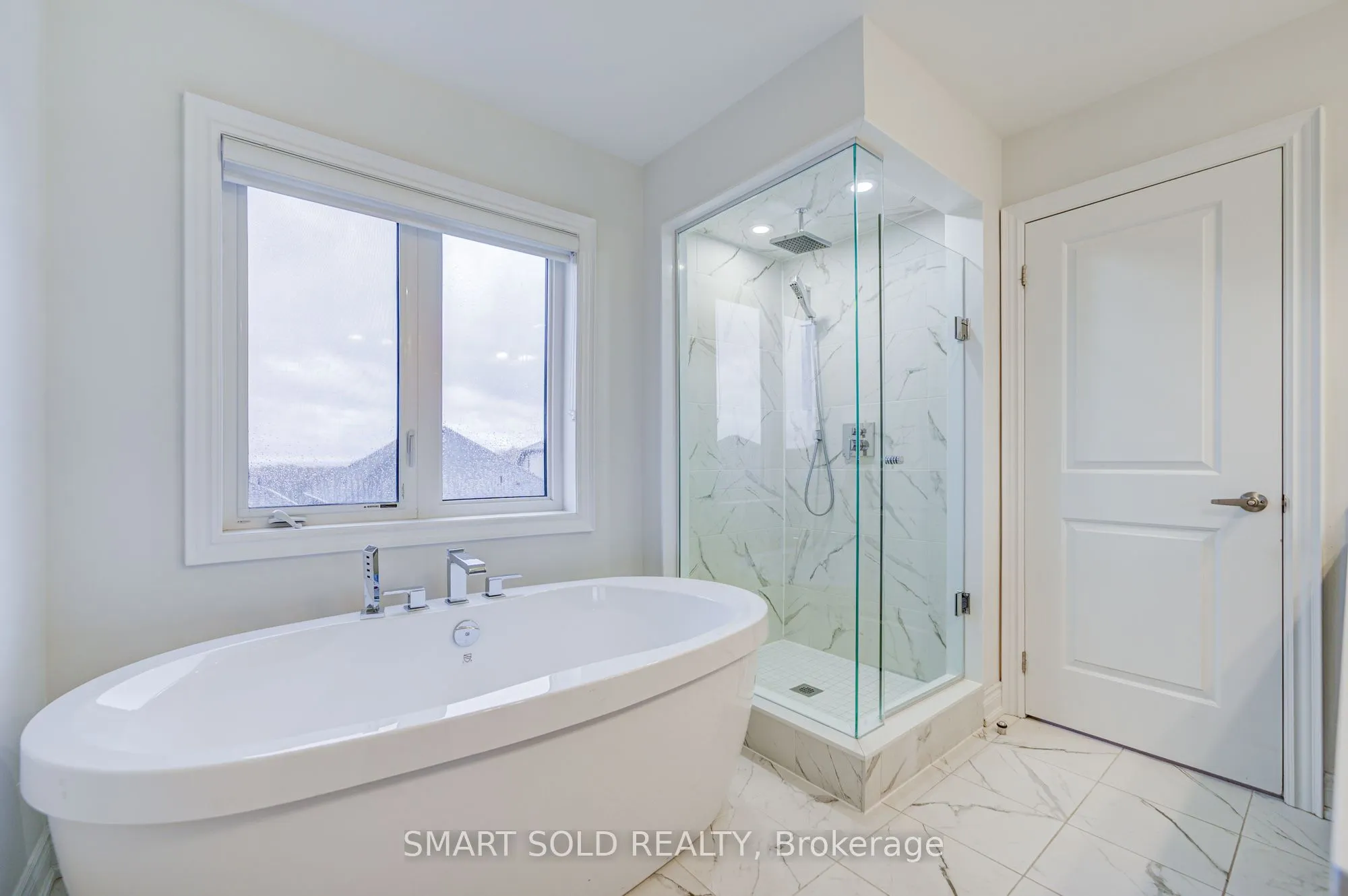 112 Carriage Shop Bend