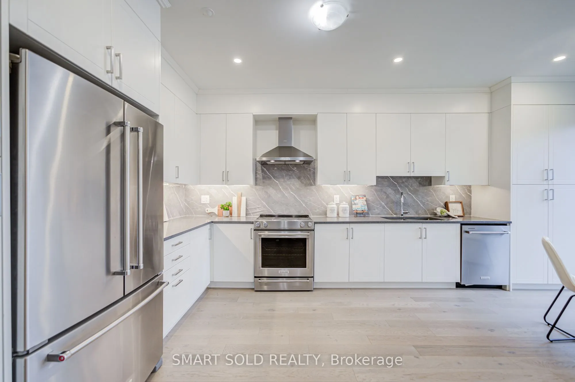 112 Carriage Shop Bend