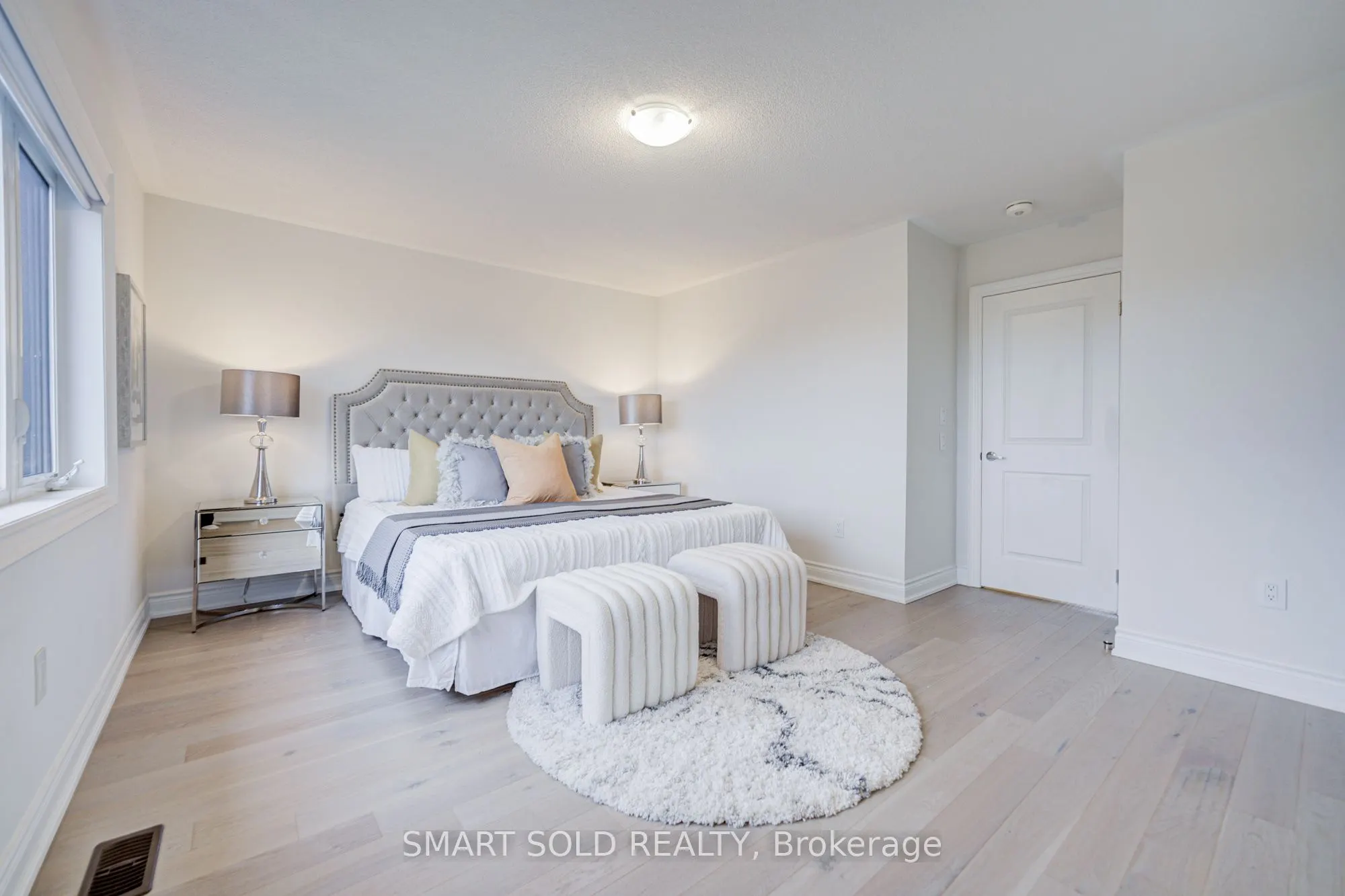 112 Carriage Shop Bend