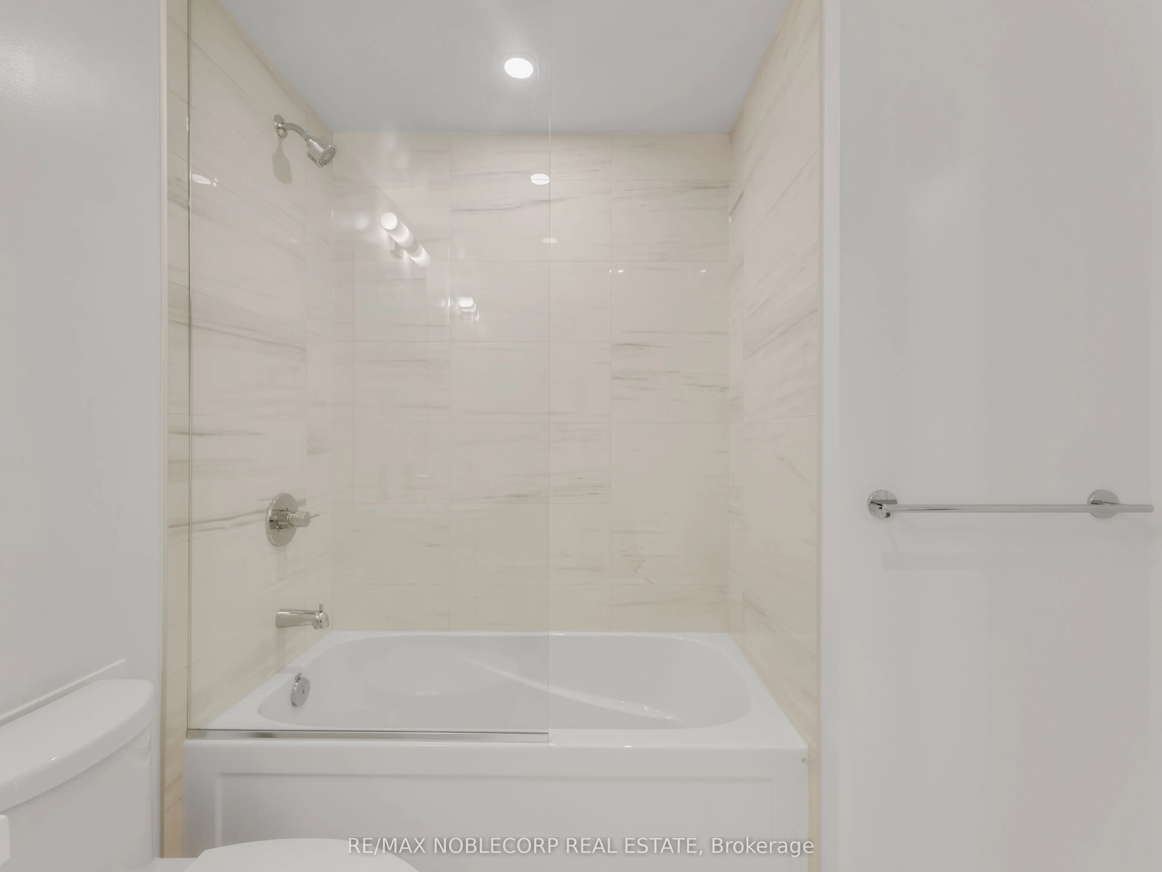 225 Commerce Street, #5012