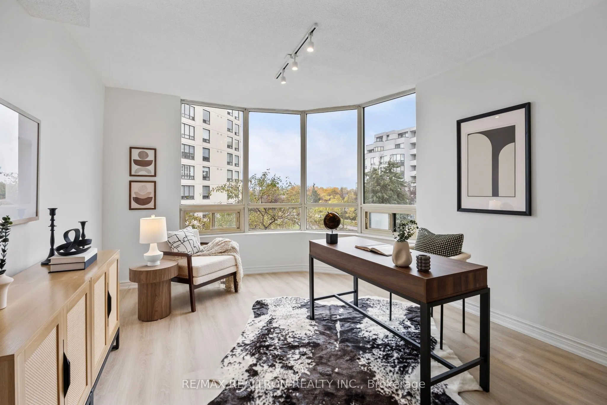 333 Clark Avenue W, ##316