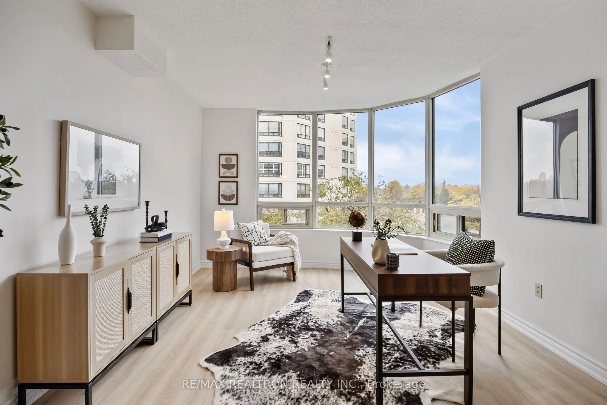 333 Clark Avenue W, ##316