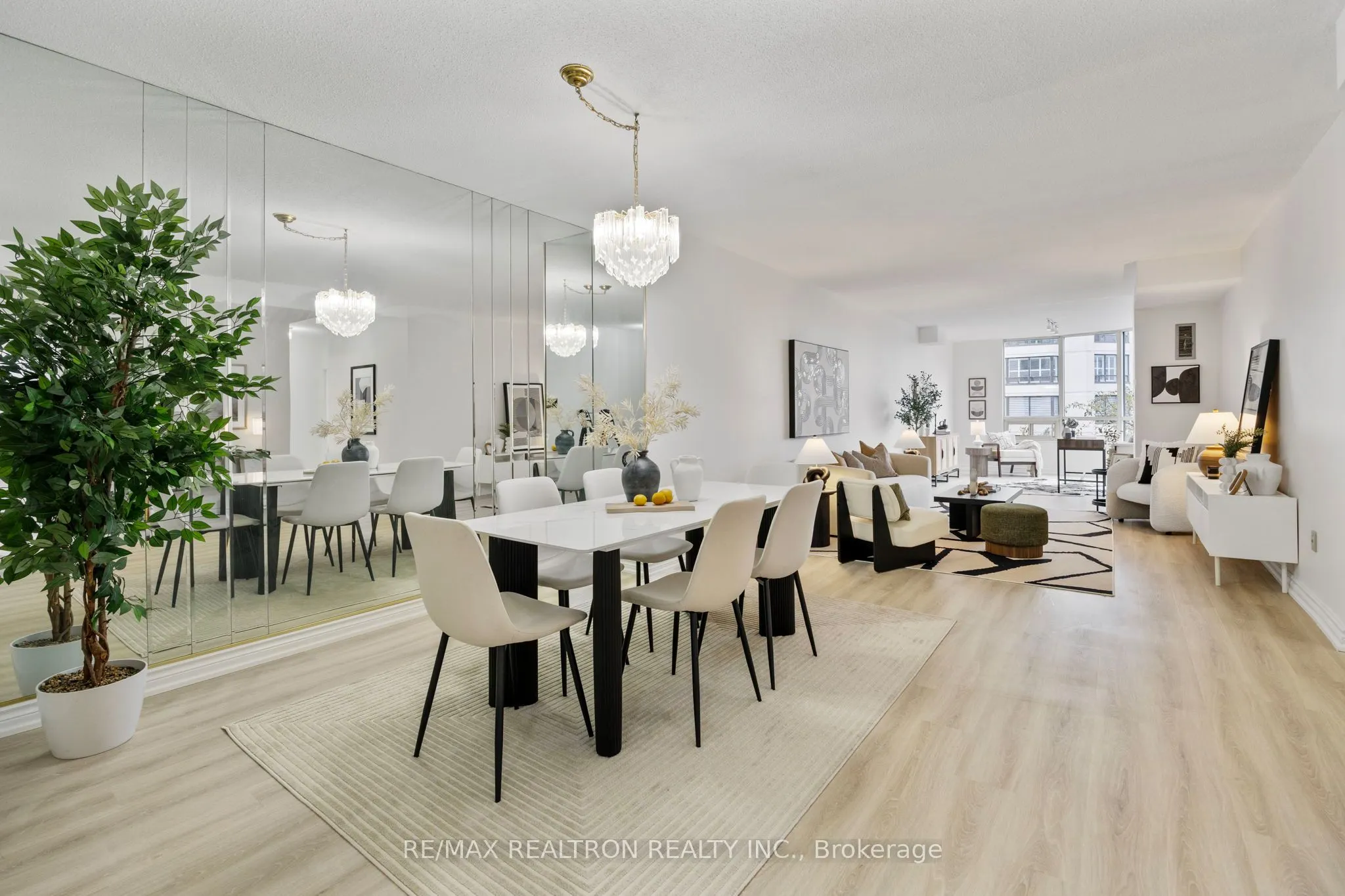 333 Clark Avenue W, ##316