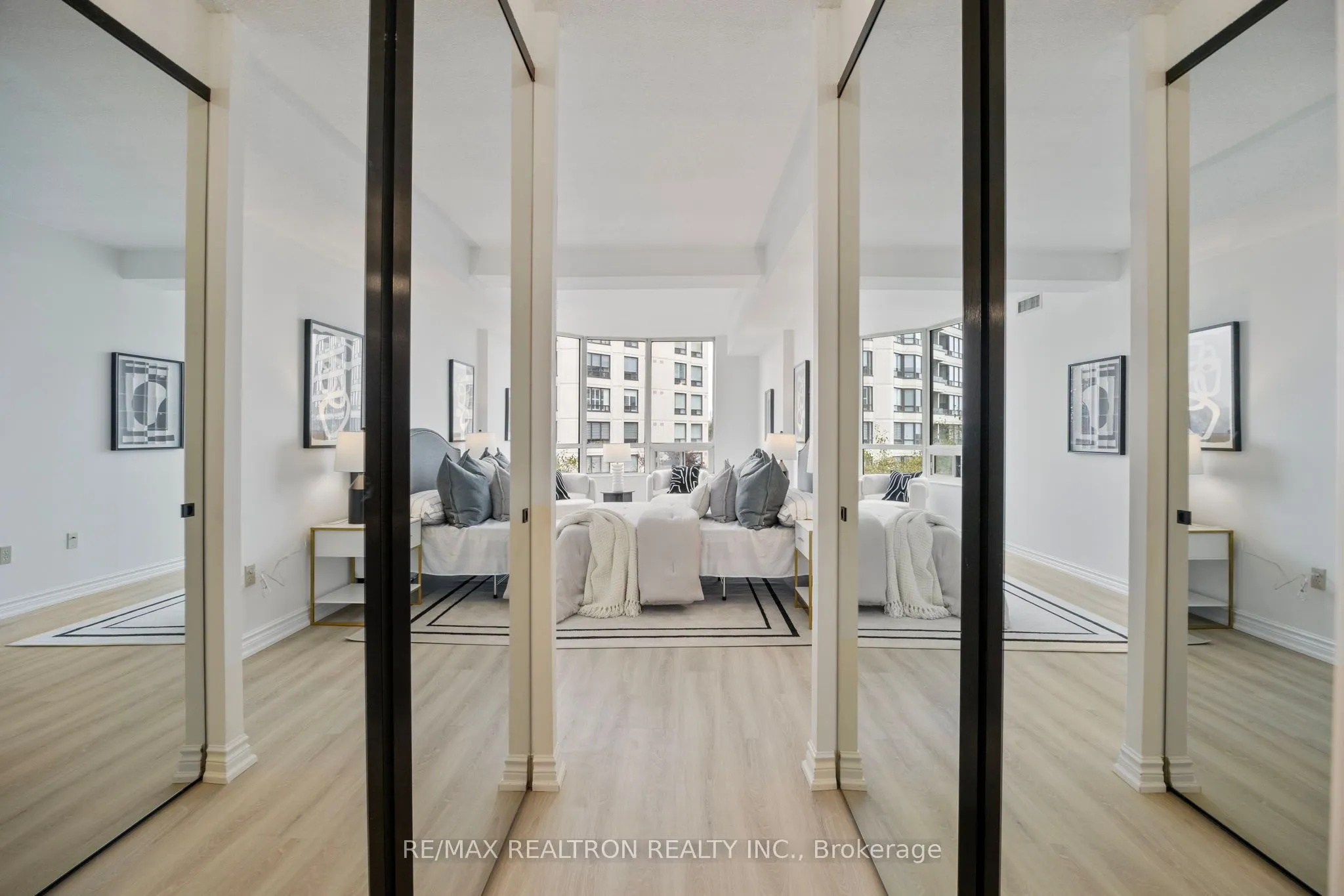 333 Clark Avenue W, ##316