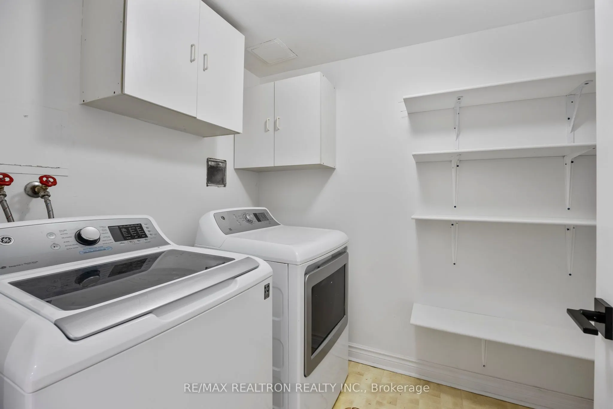 333 Clark Avenue W, ##316