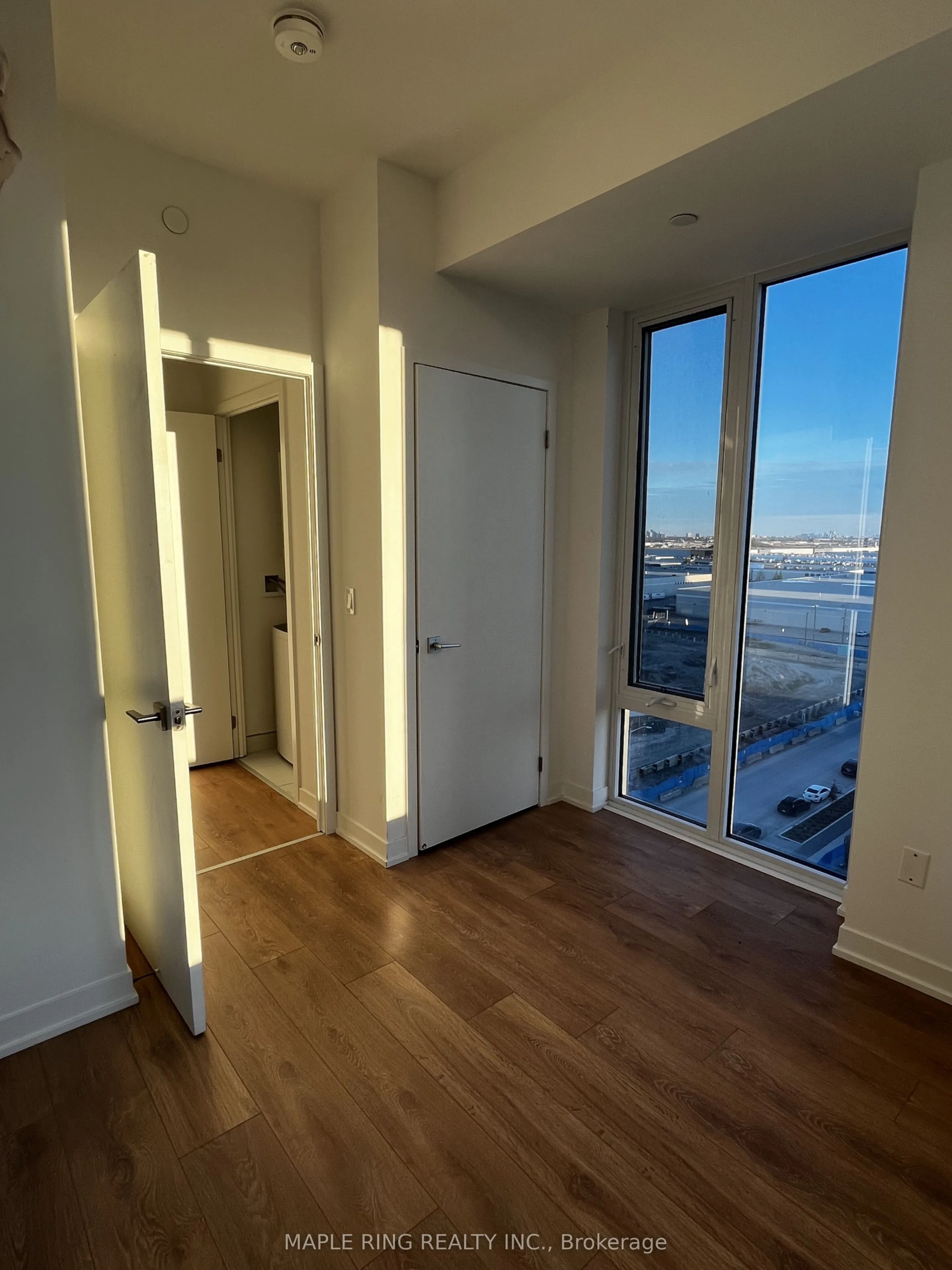 474 Caldari Road, #910