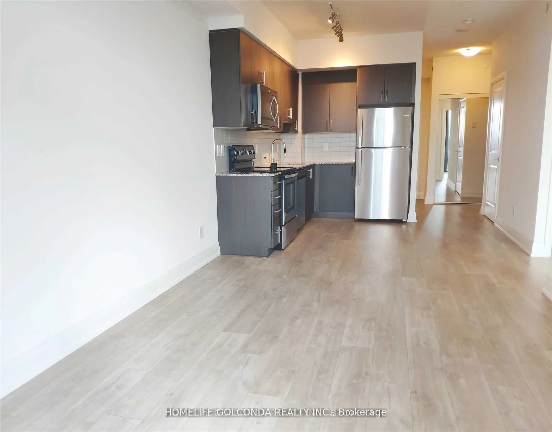 3700 Hwy 7 Road, #1206