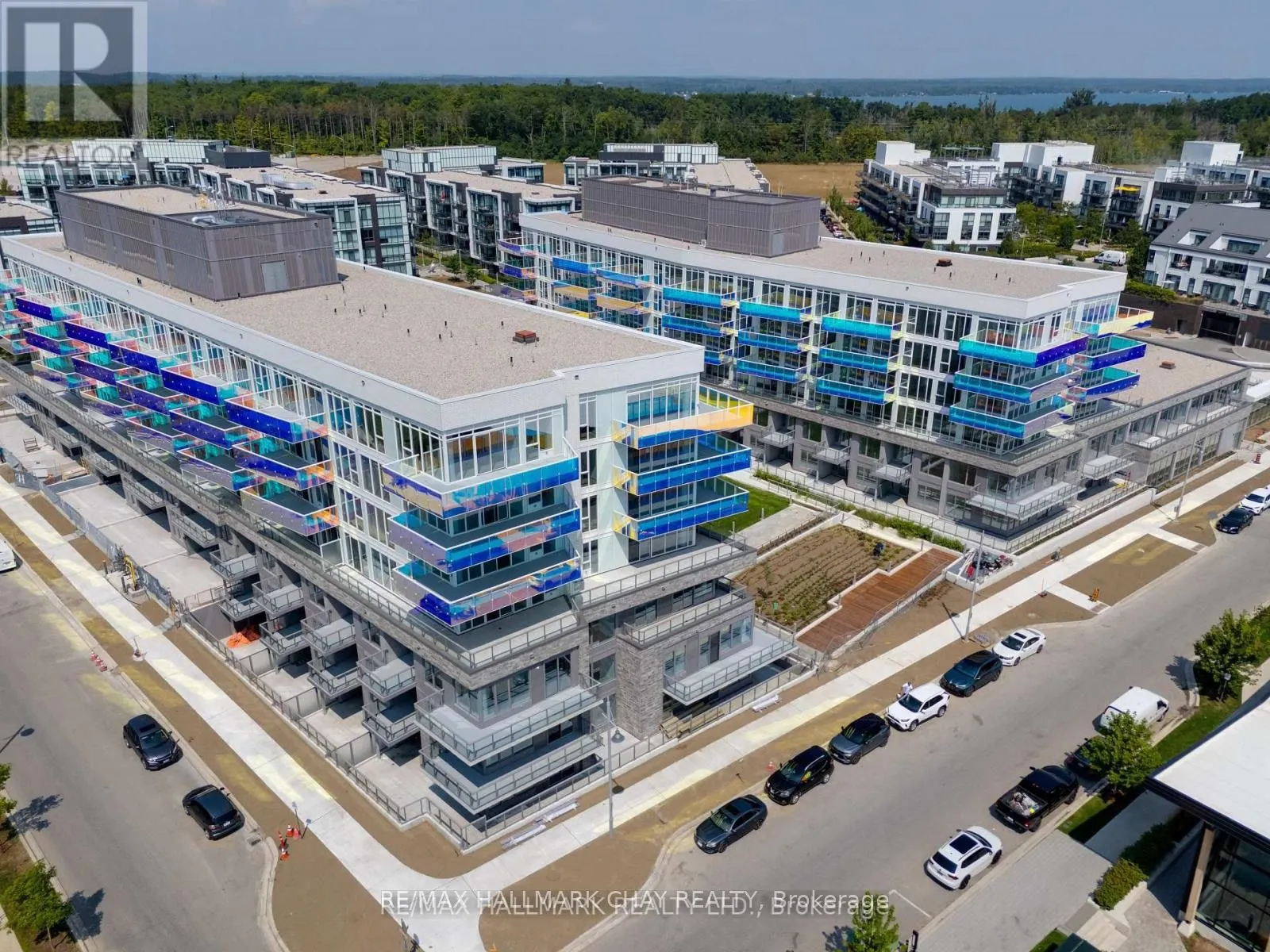 333 Sunseeker Avenue, #326