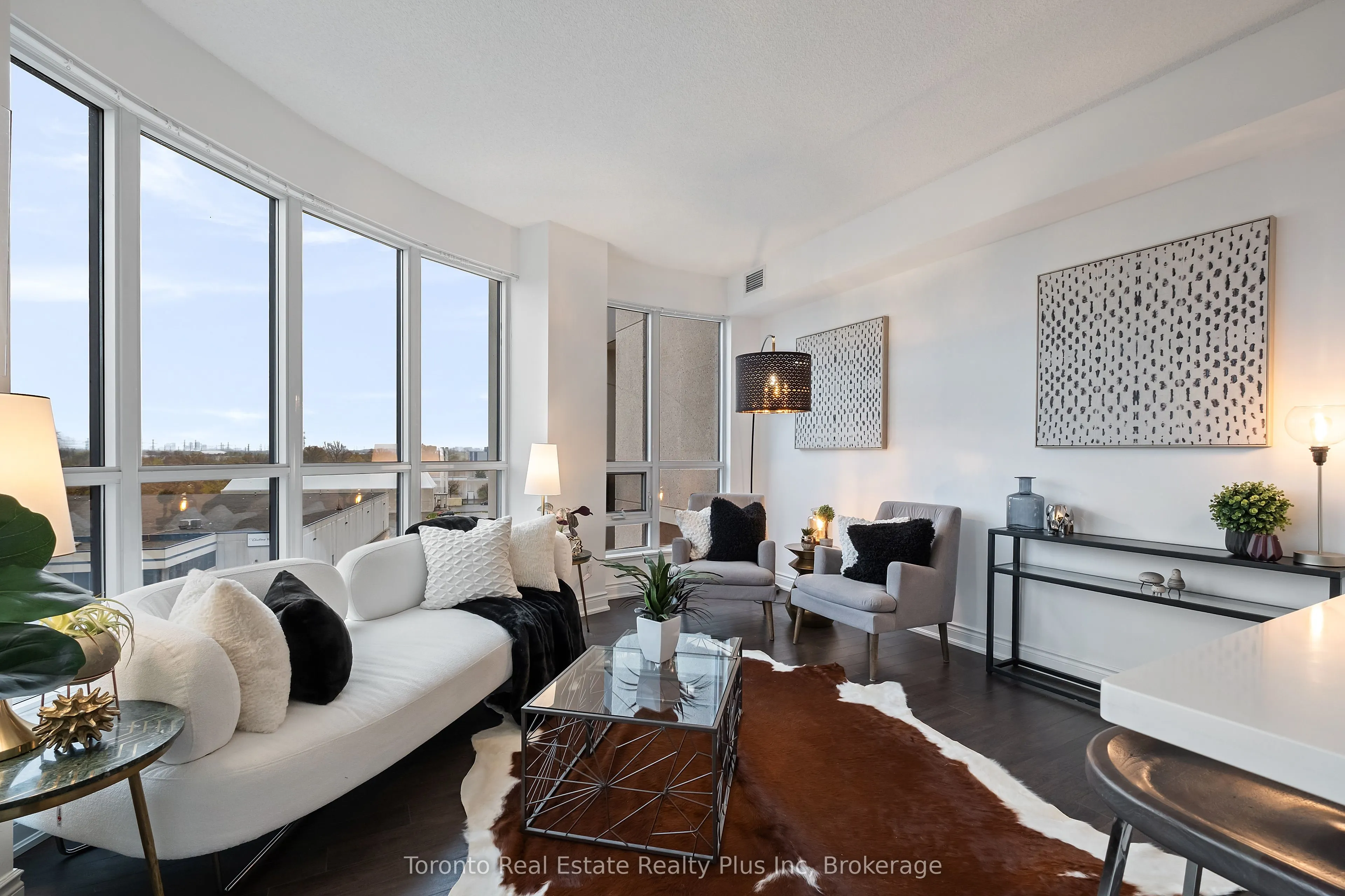 99 South Town Centre Boulevard, #711