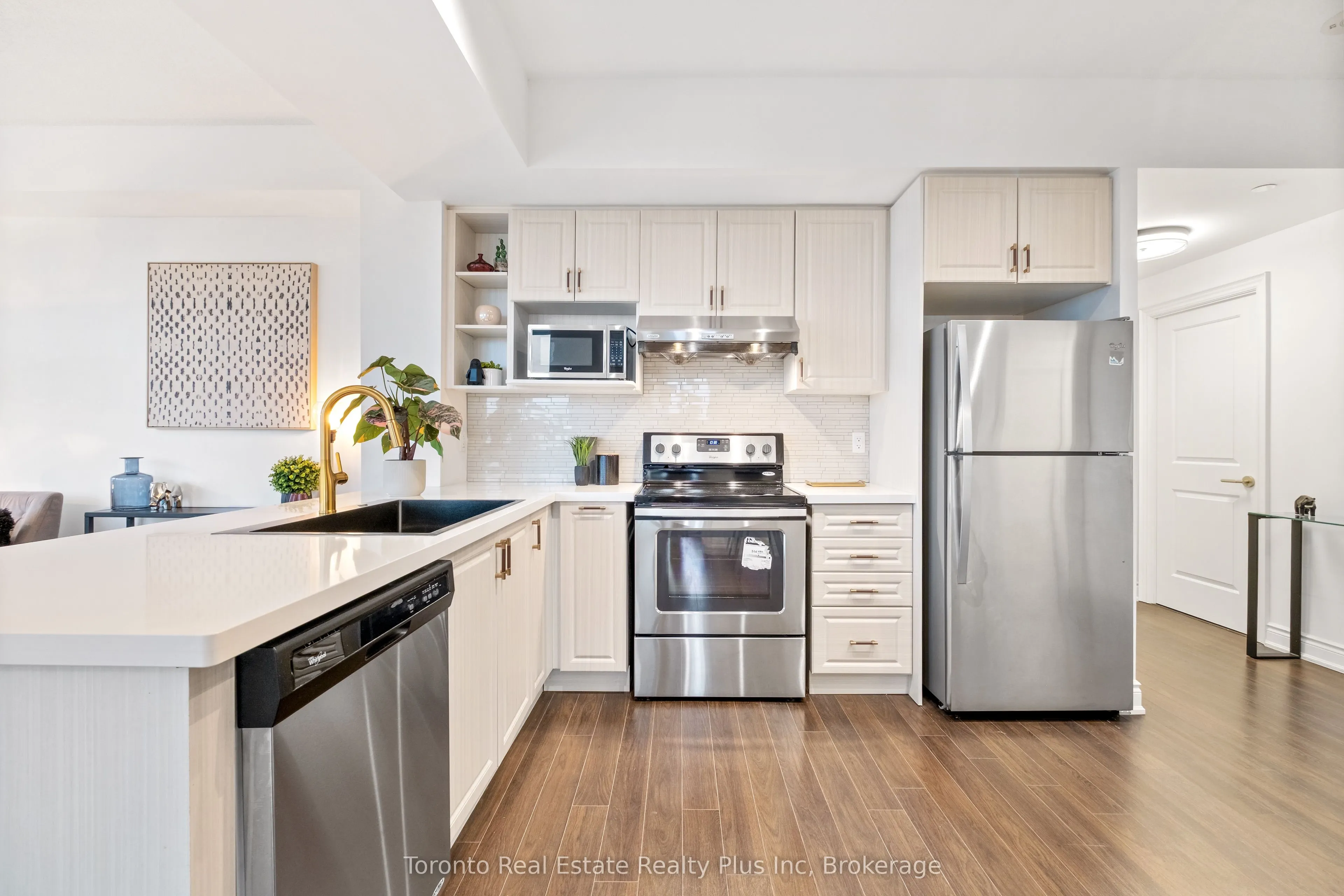 99 South Town Centre Boulevard, #711