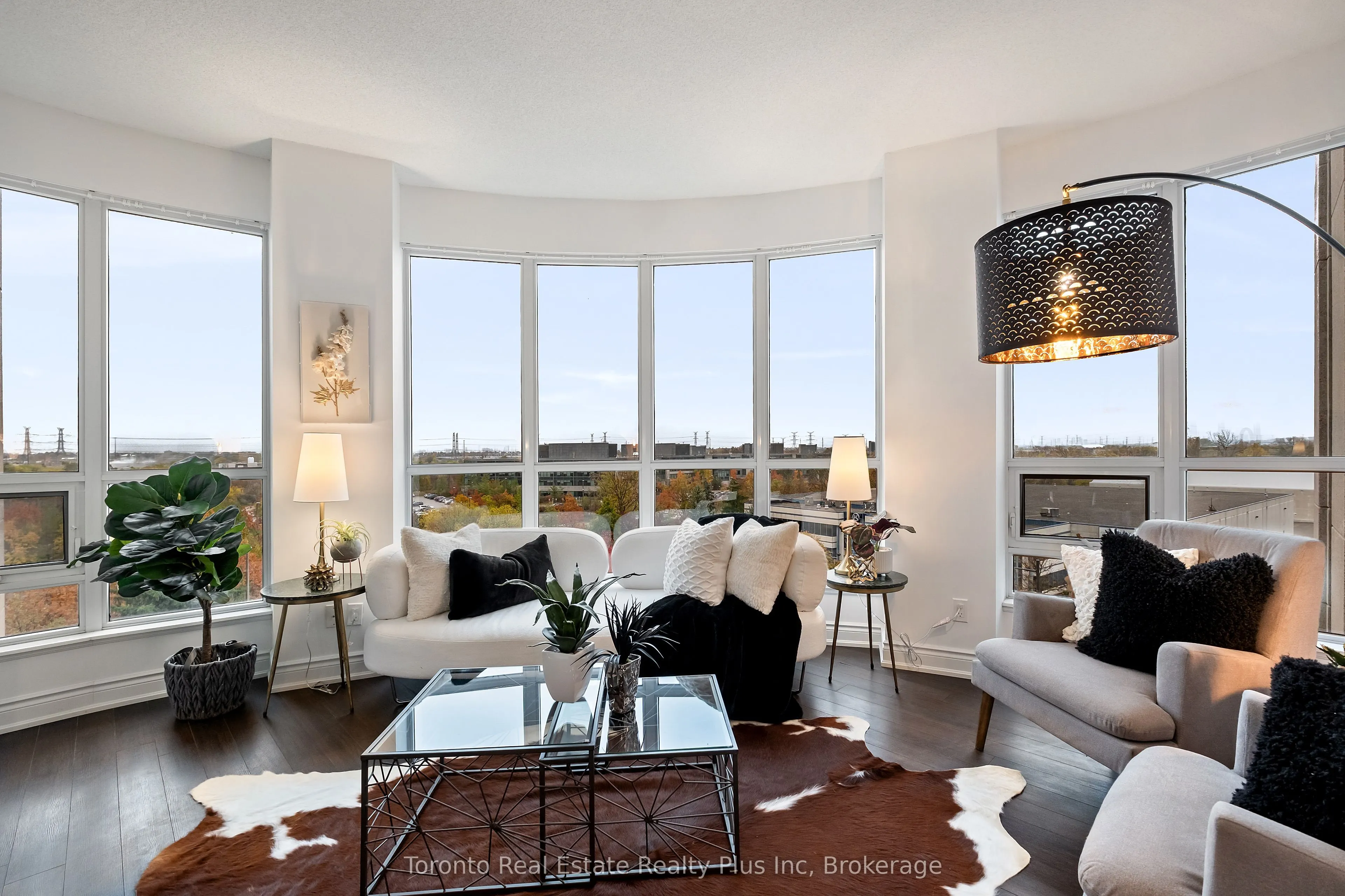 99 South Town Centre Boulevard, #711