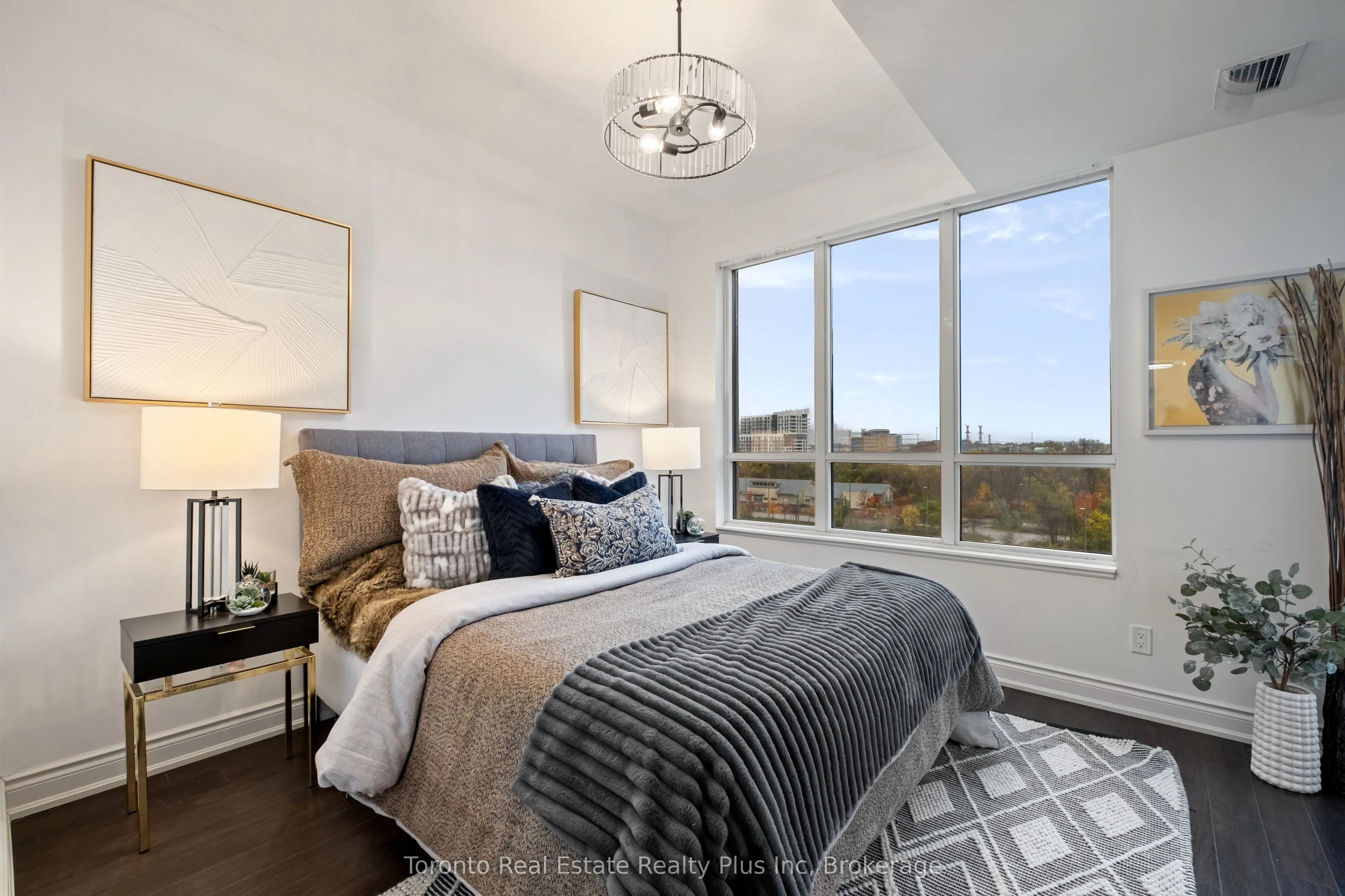 99 South Town Centre Boulevard, #711