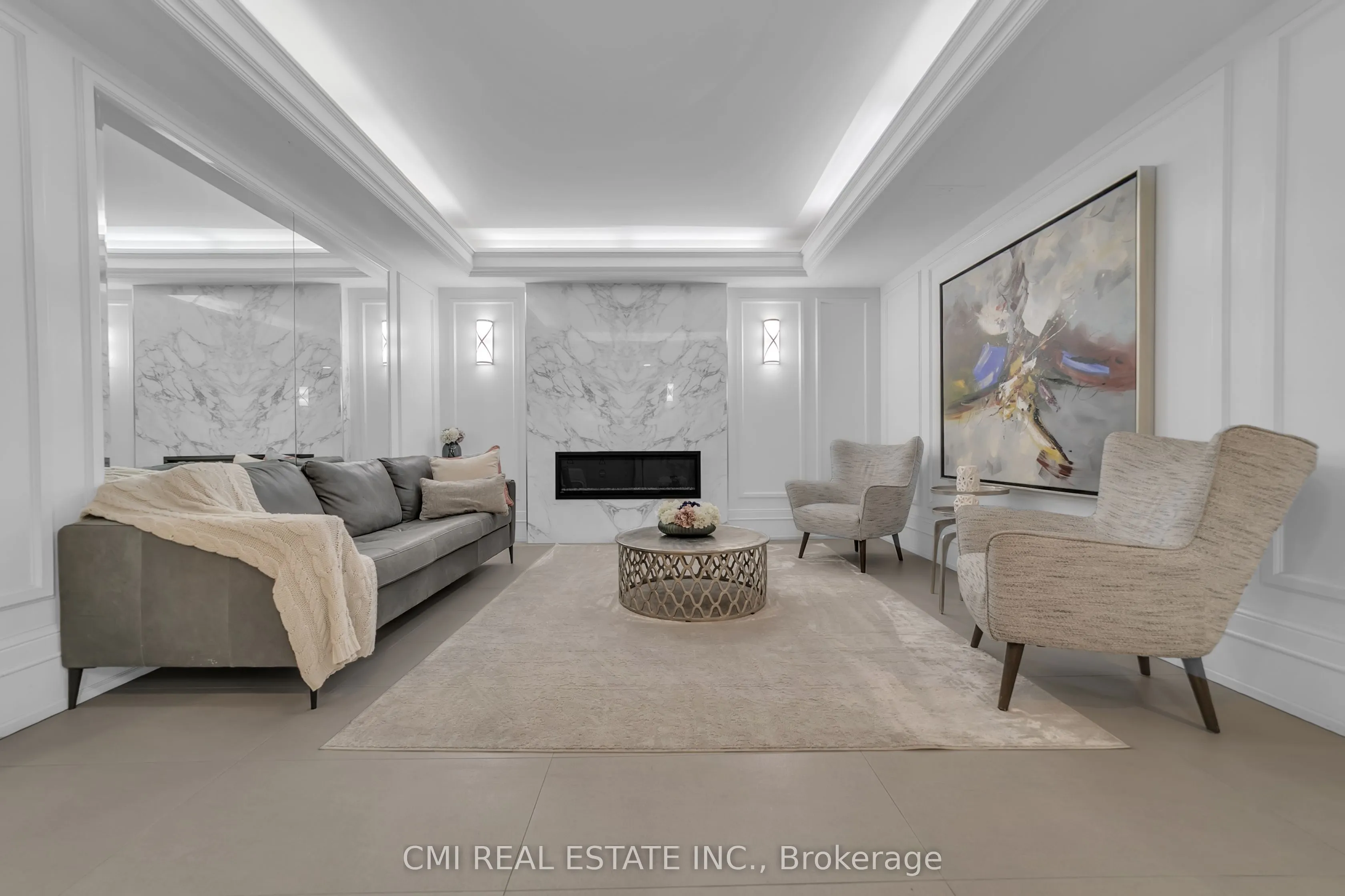 309 Major Mackenzie Drive E, #805