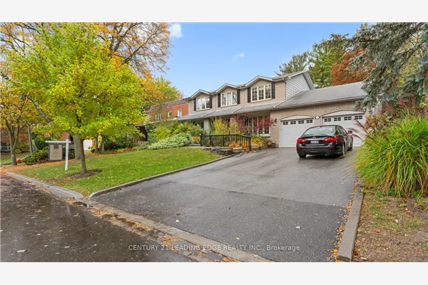 34 Forest Park Crescent