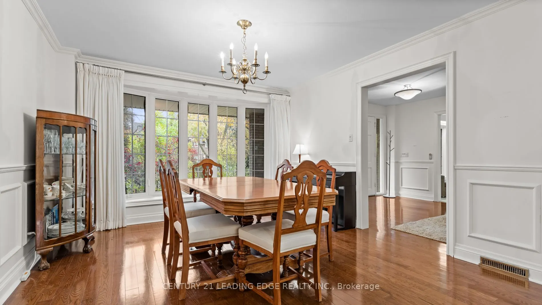 34 Forest Park Crescent