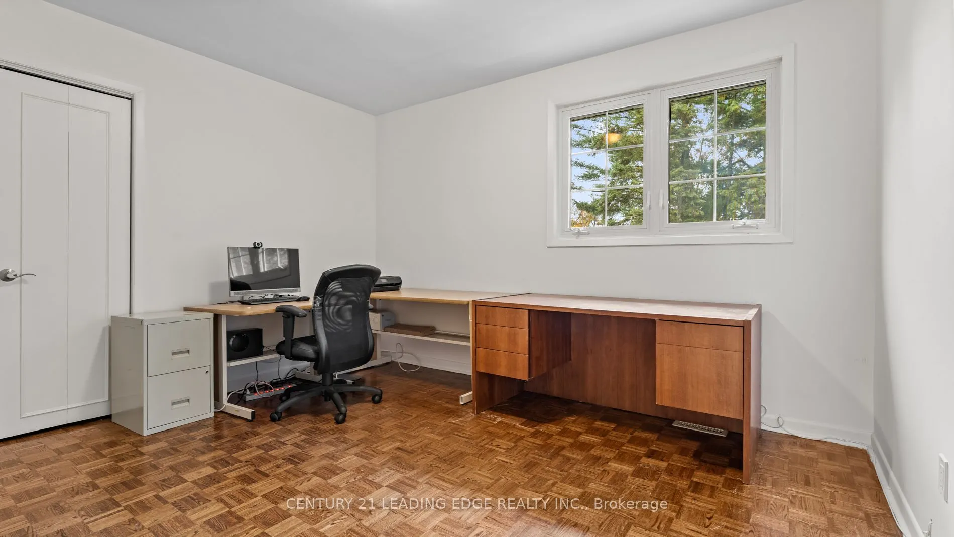 34 Forest Park Crescent