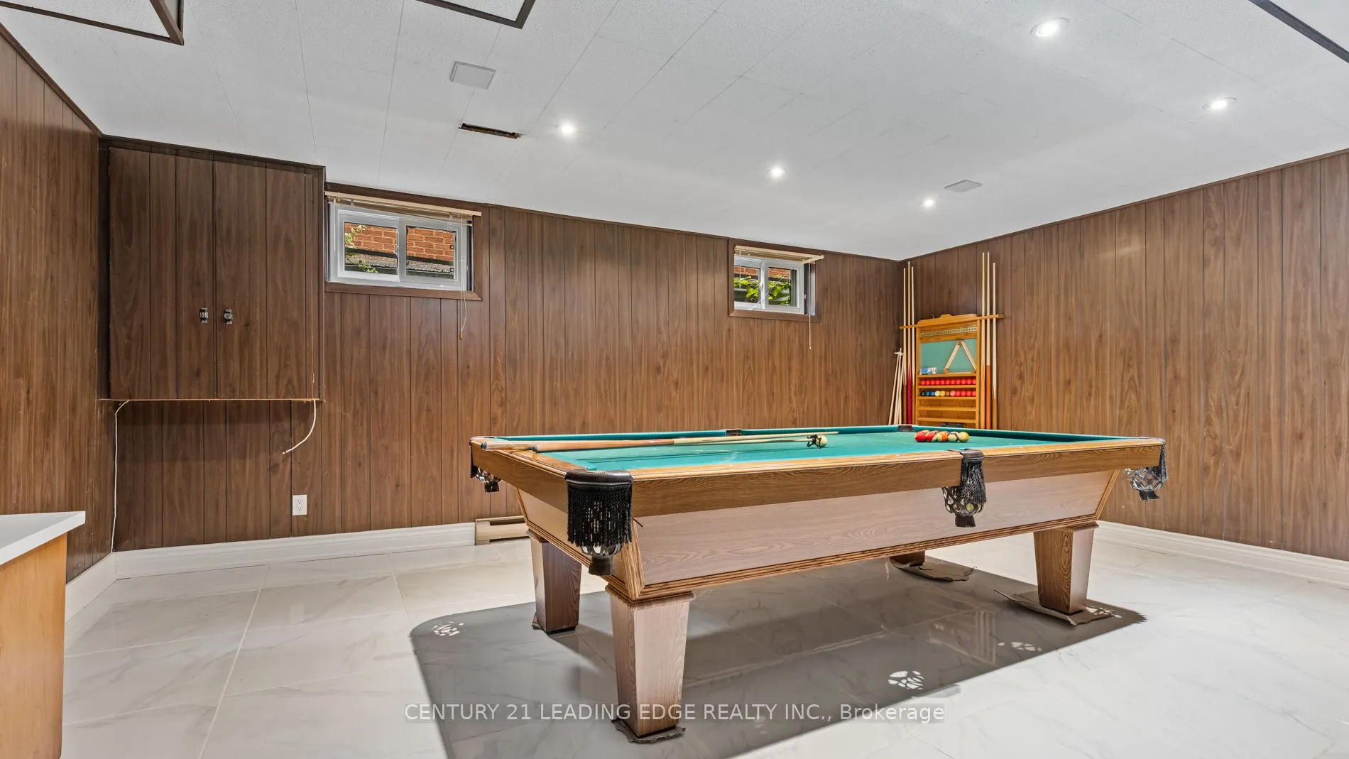 34 Forest Park Crescent