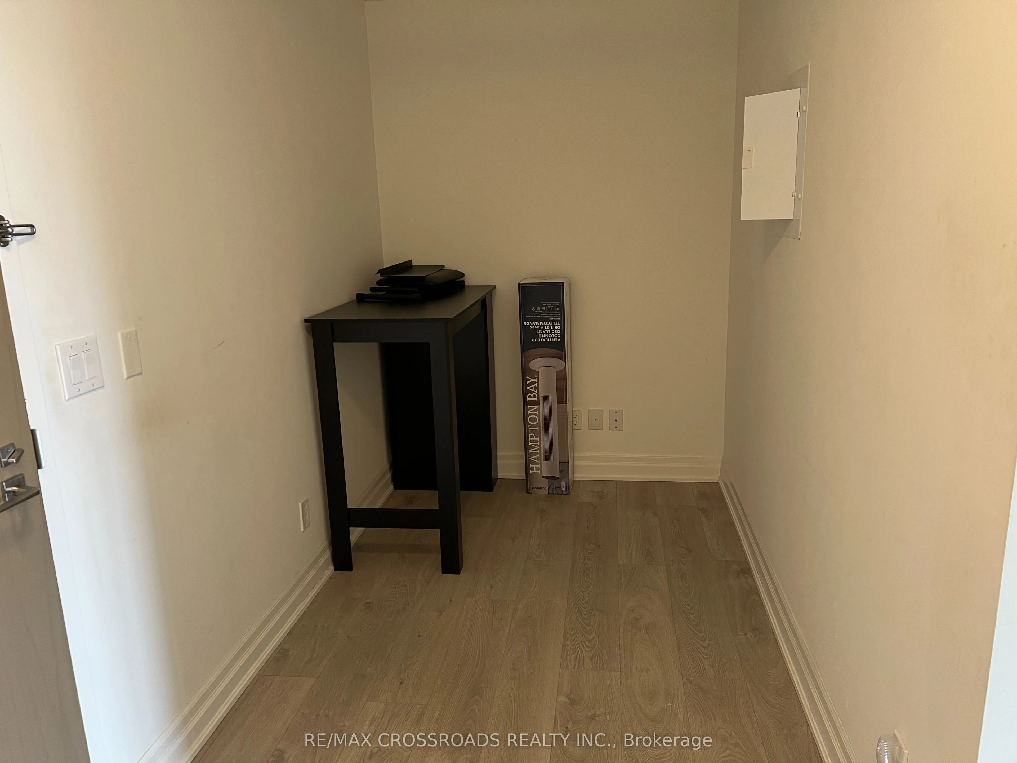 8 Rouge Valley Drive, #907