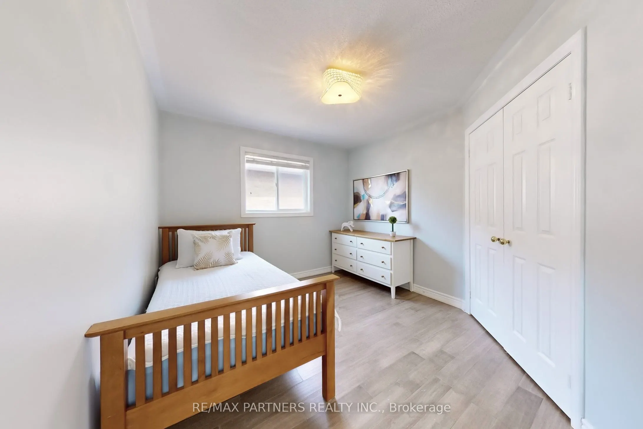 107 WORTHINGTON Avenue