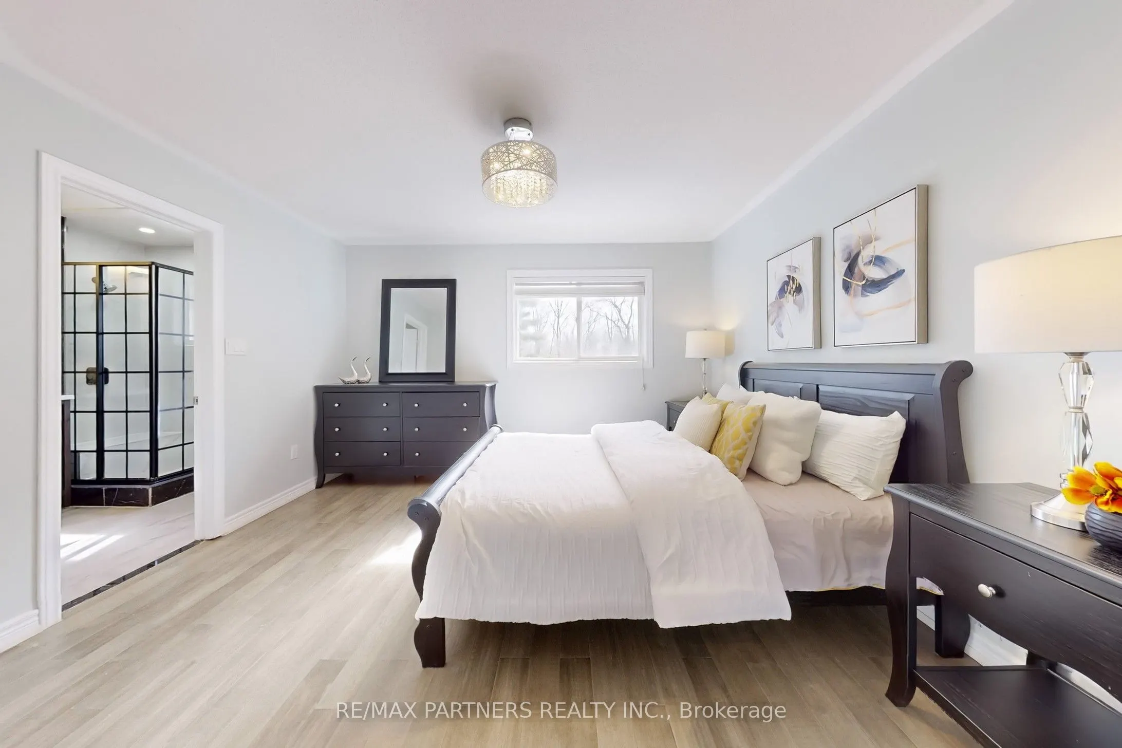 107 WORTHINGTON Avenue