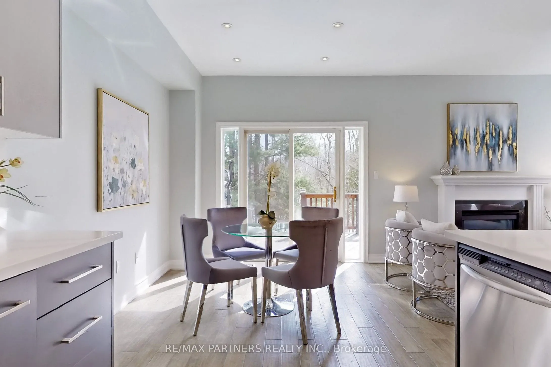 107 WORTHINGTON Avenue