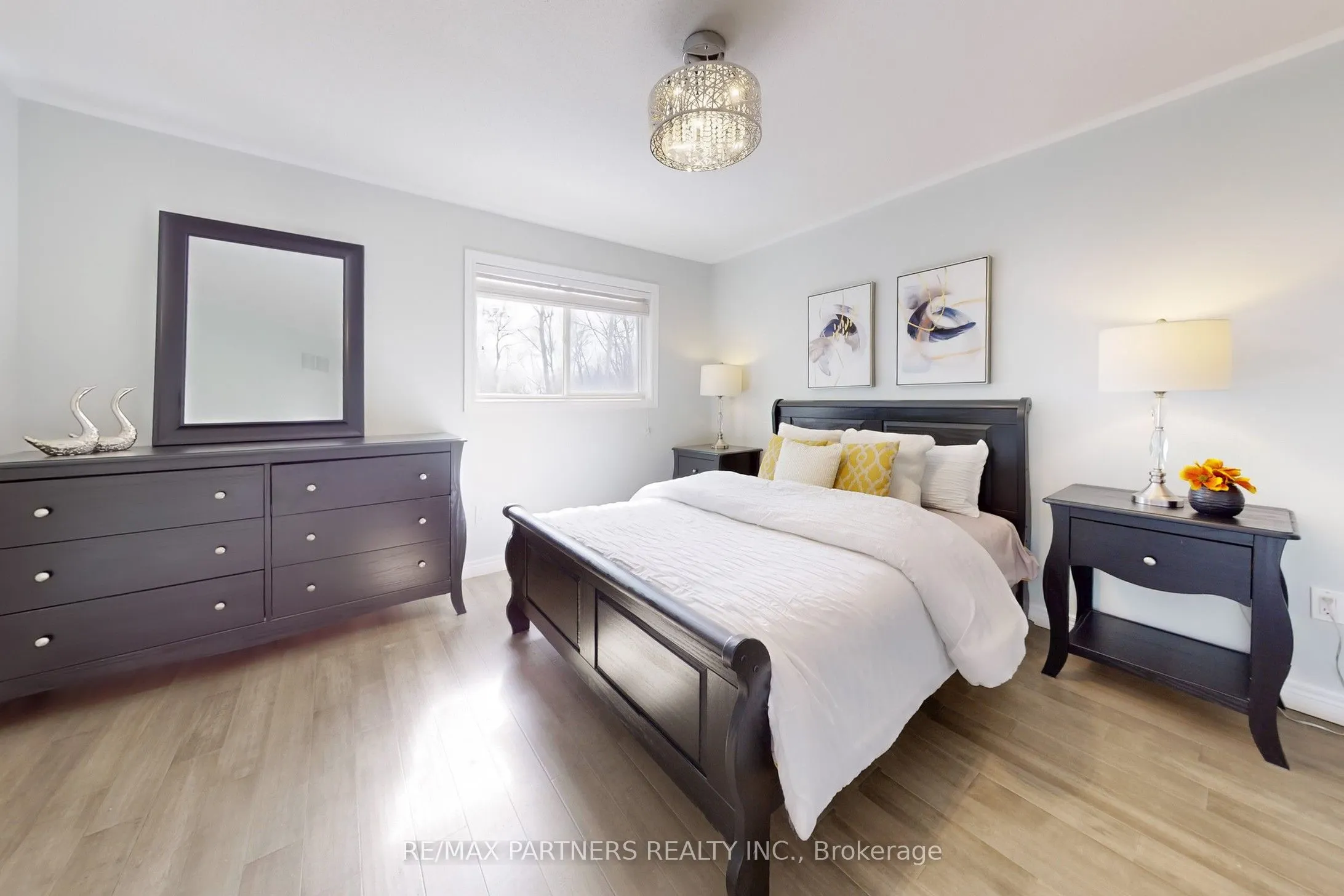 107 WORTHINGTON Avenue