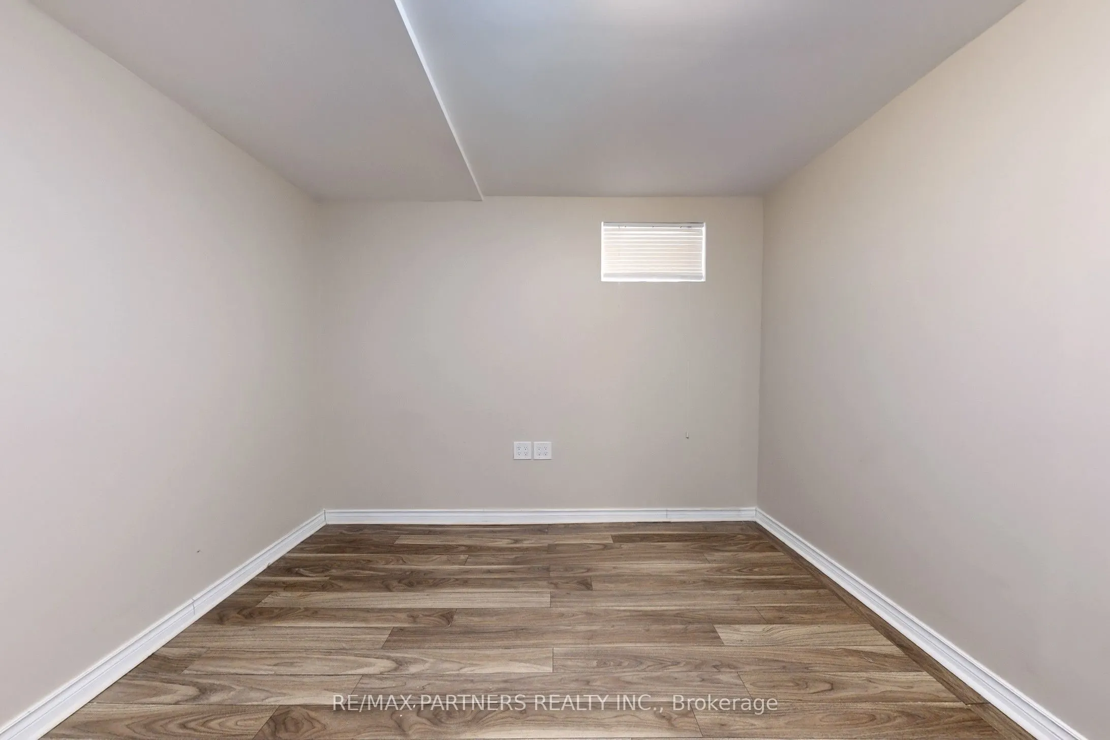 107 WORTHINGTON Avenue