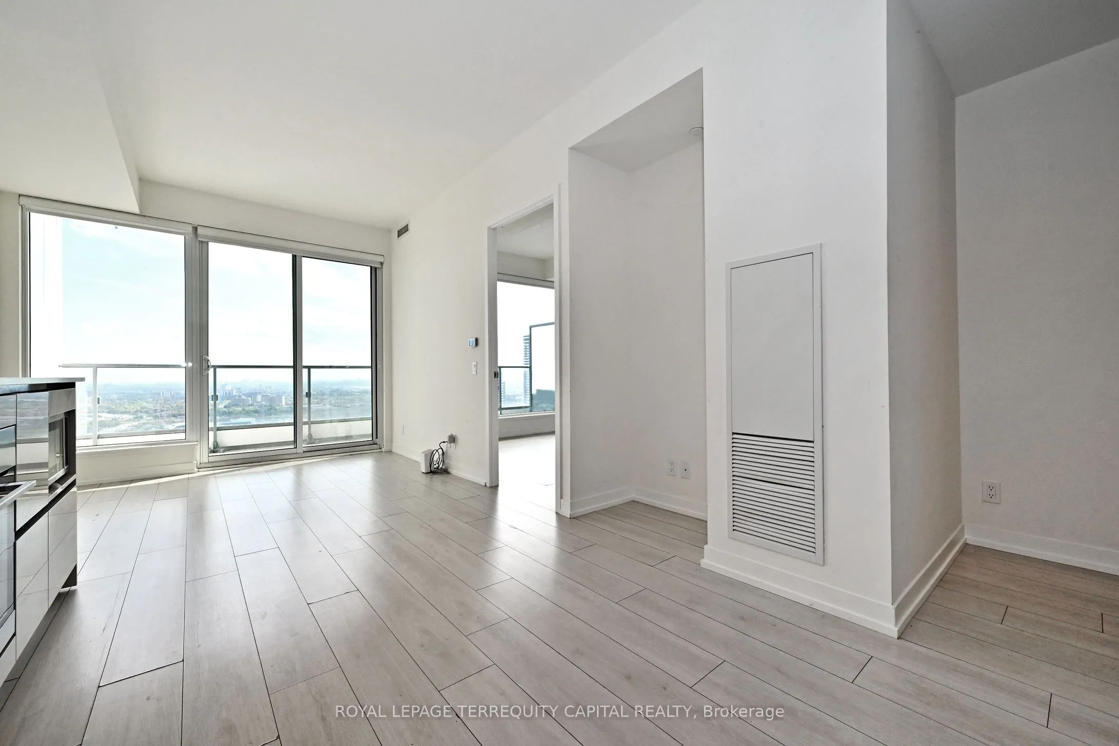 5 Buttermill Avenue, #4808